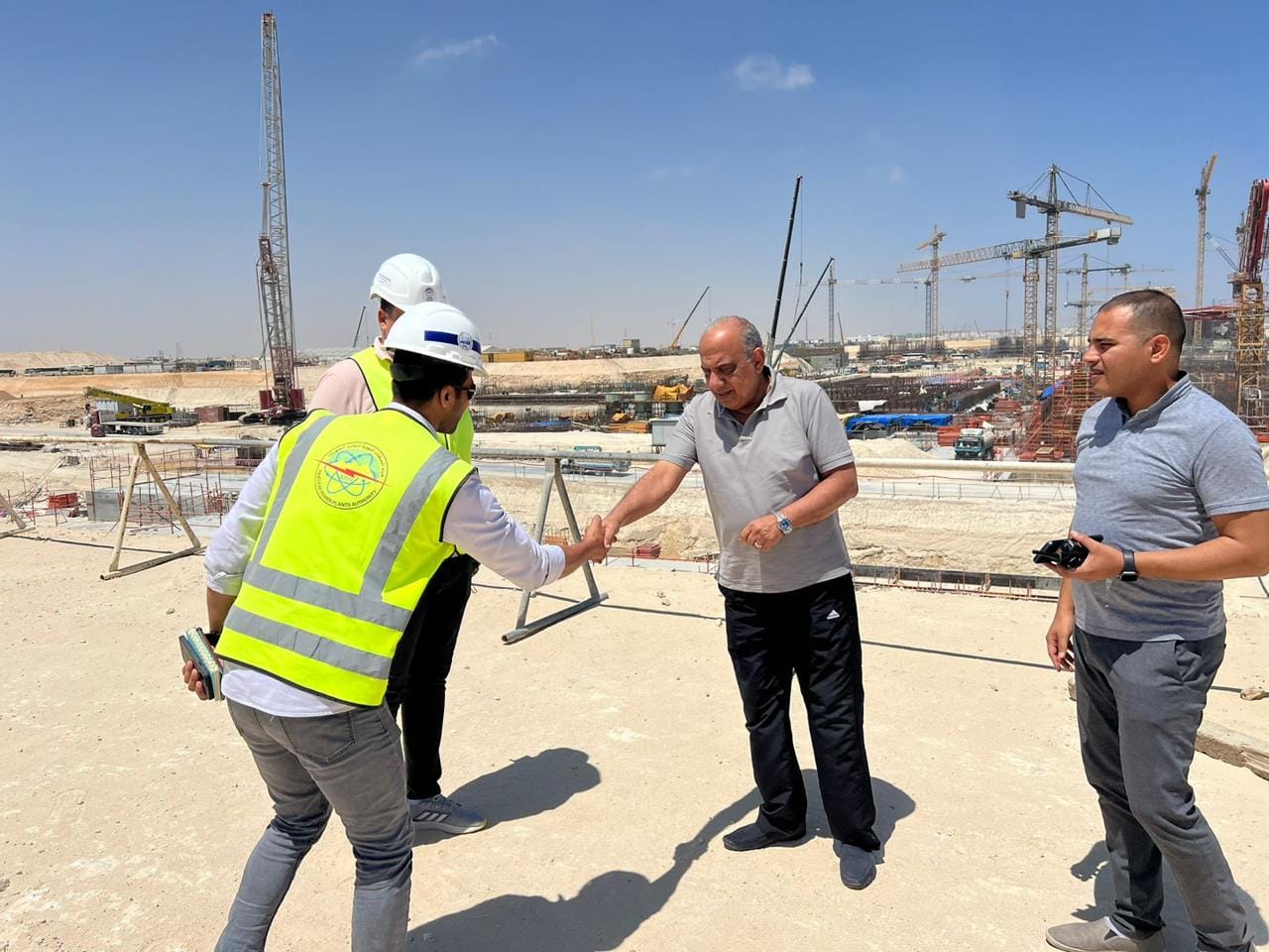 وزير الكهرباء يتابع أعمال مشروع المحطة النووية بالضبعة