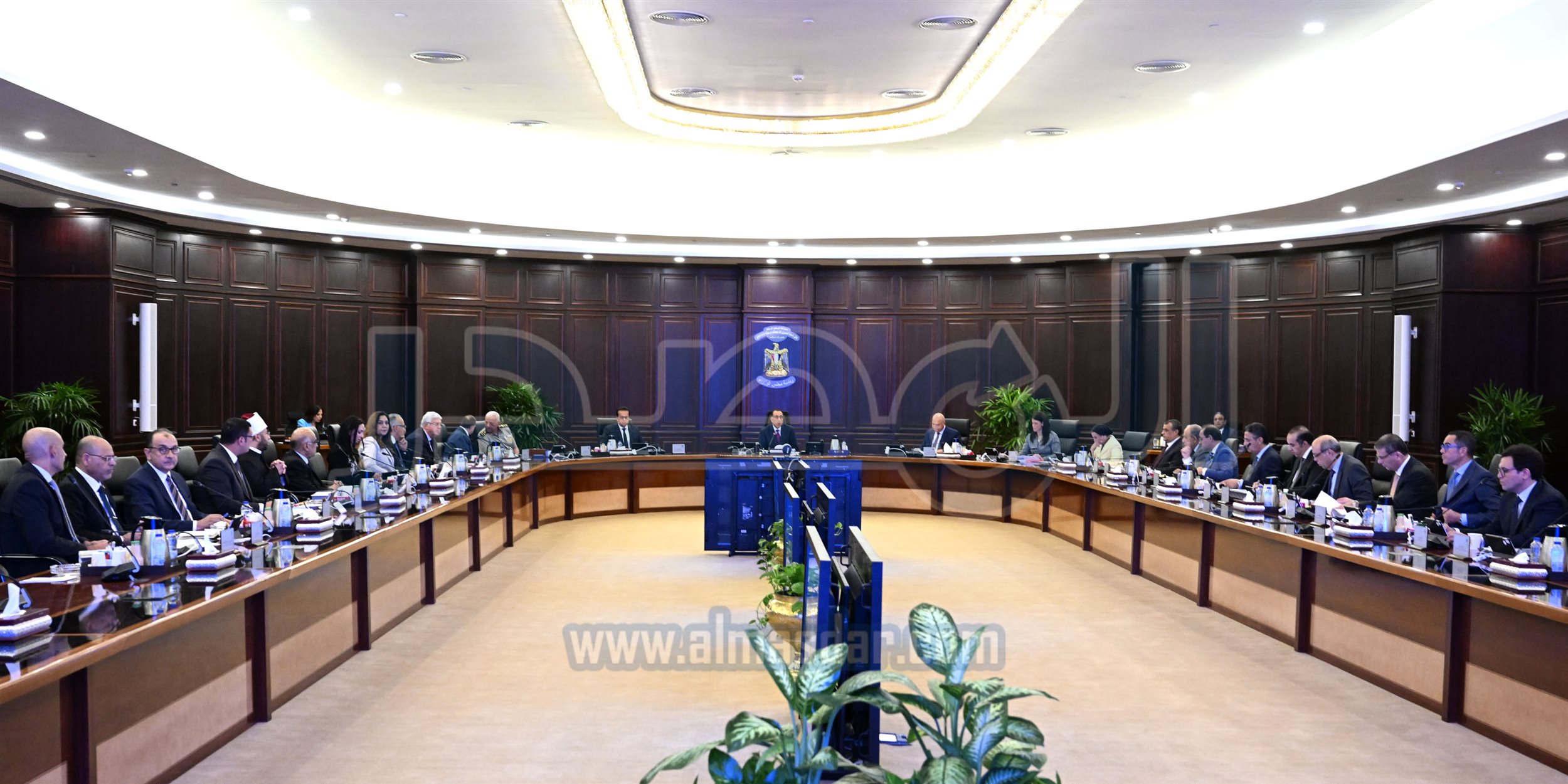 مجلس الوزراء يبدأ اجتماع الحكومة بمدينة العلمين الجديدة