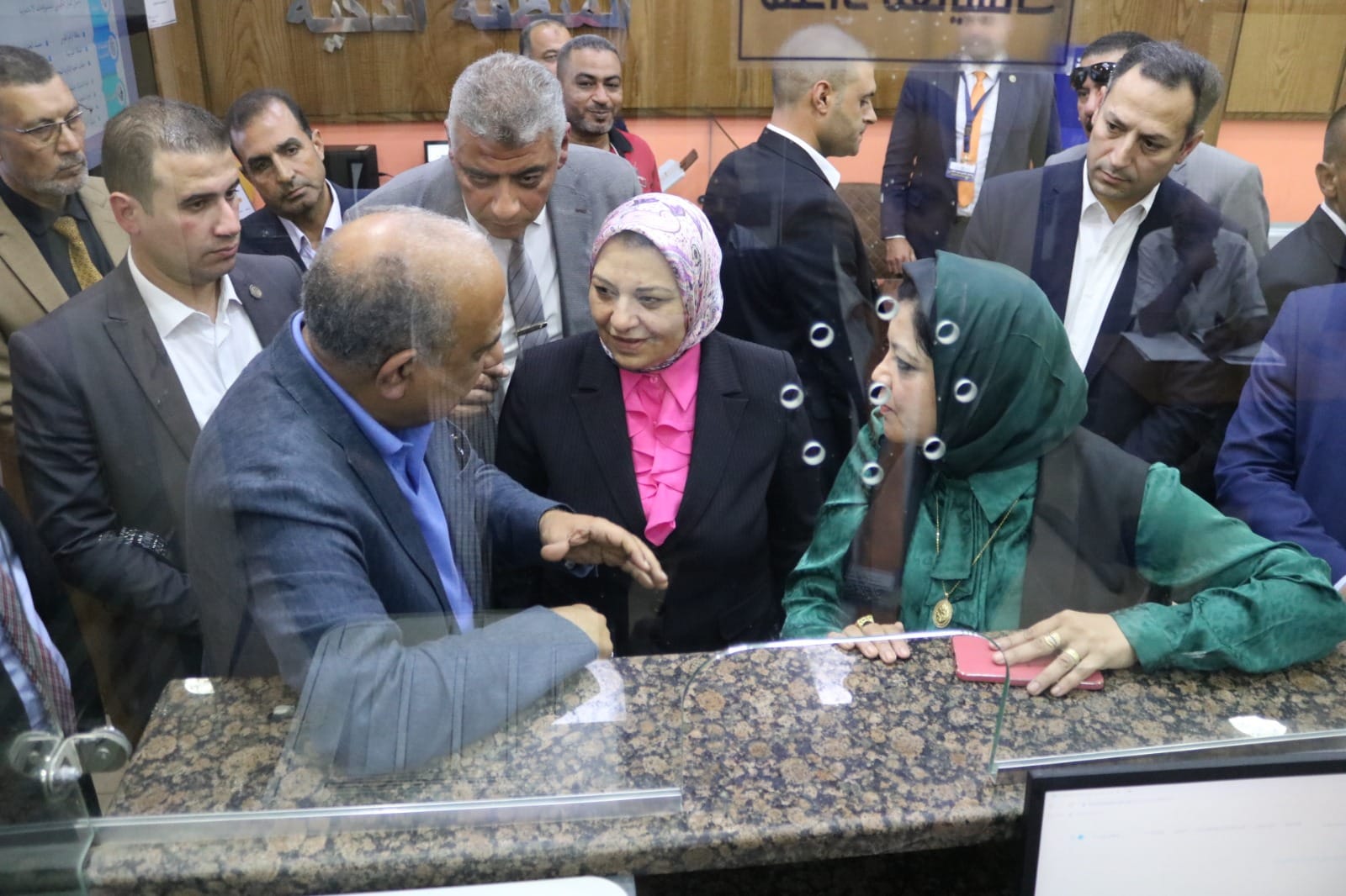 وزير الكهرباء يتفقد هندسة كهرباء برج العرب بالاسكندرية