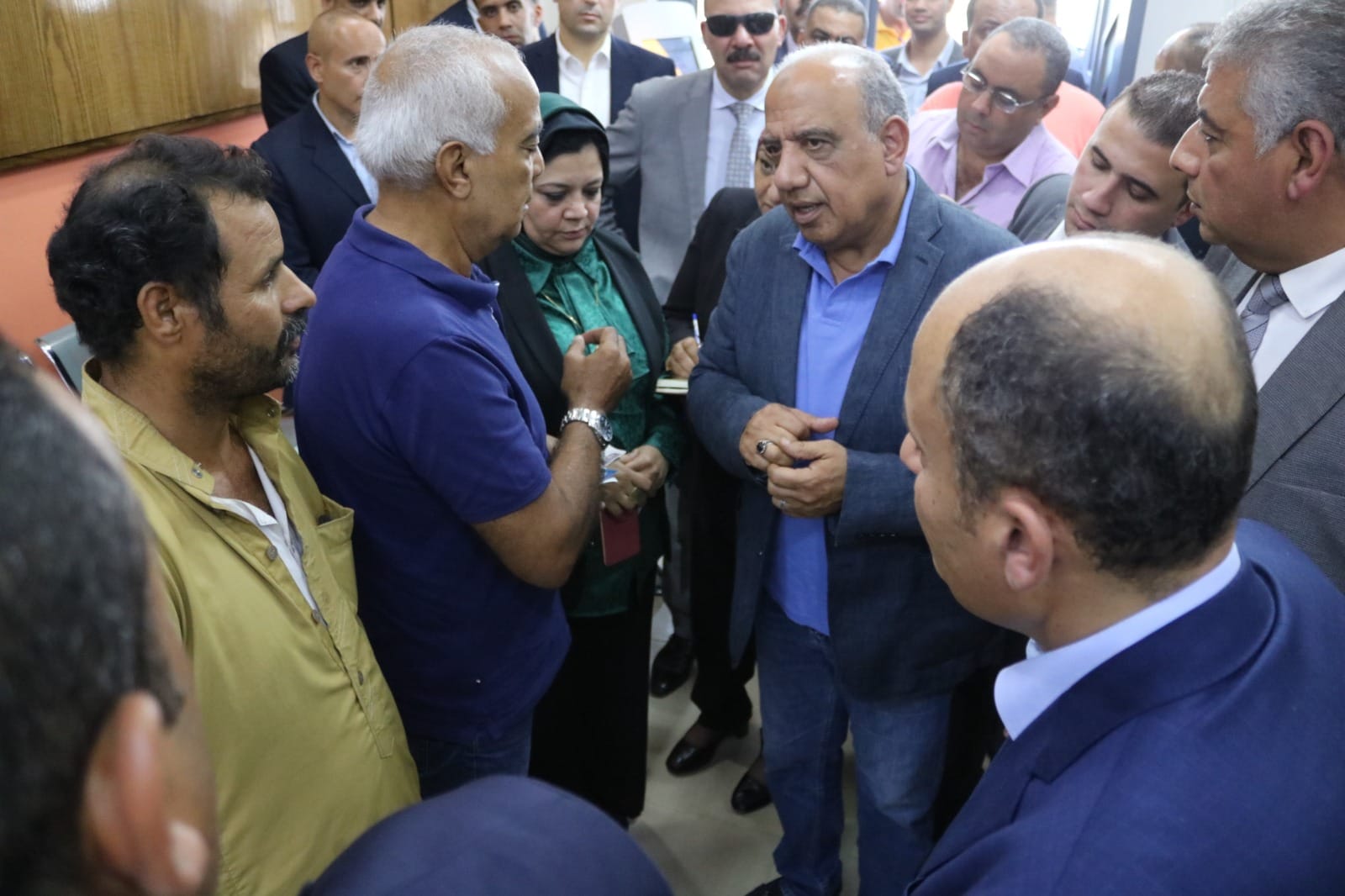 وزير الكهرباء يتفقد هندسة كهرباء برج العرب بالاسكندرية