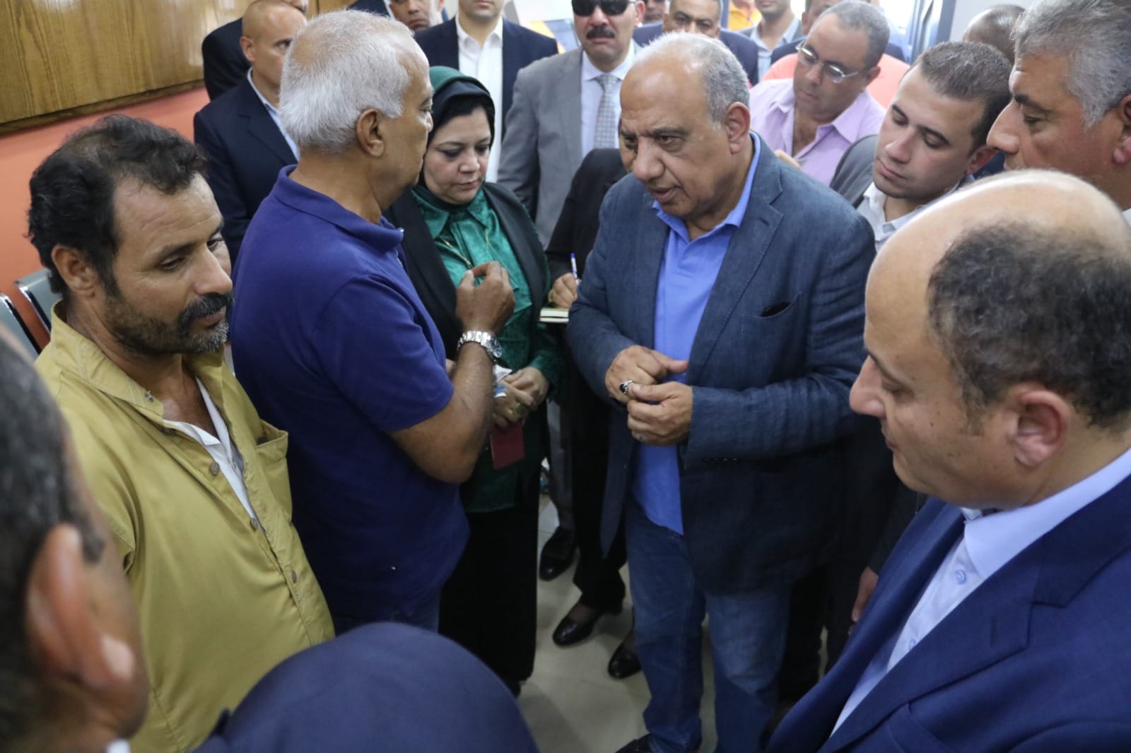 وزير الكهرباء يتفقد هندسة كهرباء برج العرب بالاسكندرية
