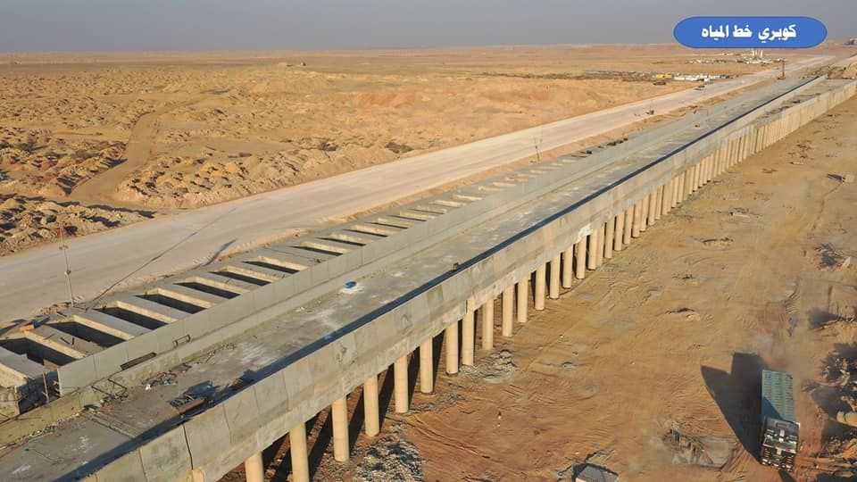 وزير الصناعة يتفقد مواقع العمل بمشروع الخط الأول للقطار الكهربائي السريع