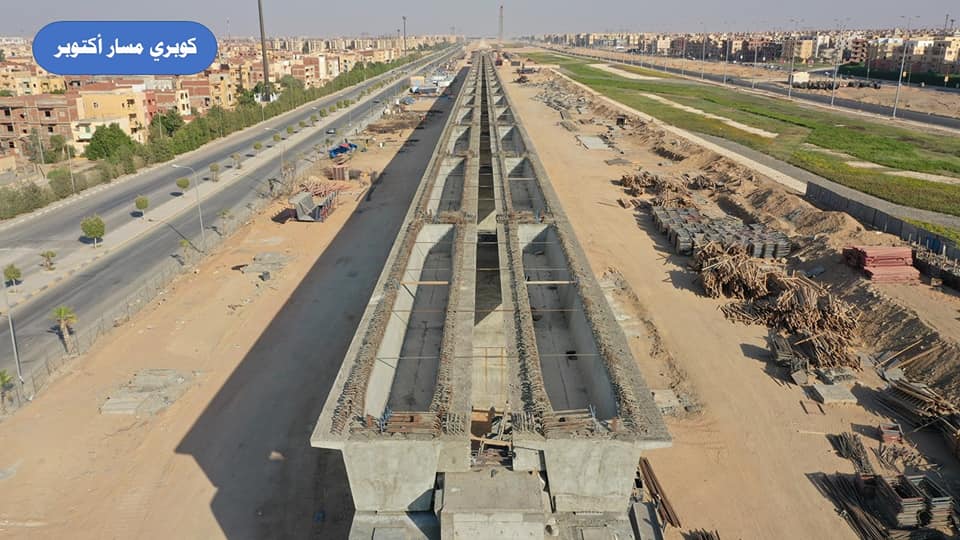 وزير الصناعة يتفقد مواقع العمل بمشروع الخط الأول للقطار الكهربائي السريع