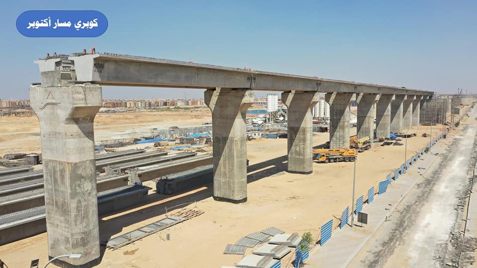 وزير الصناعة يتفقد مواقع العمل بمشروع الخط الأول للقطار الكهربائي السريع