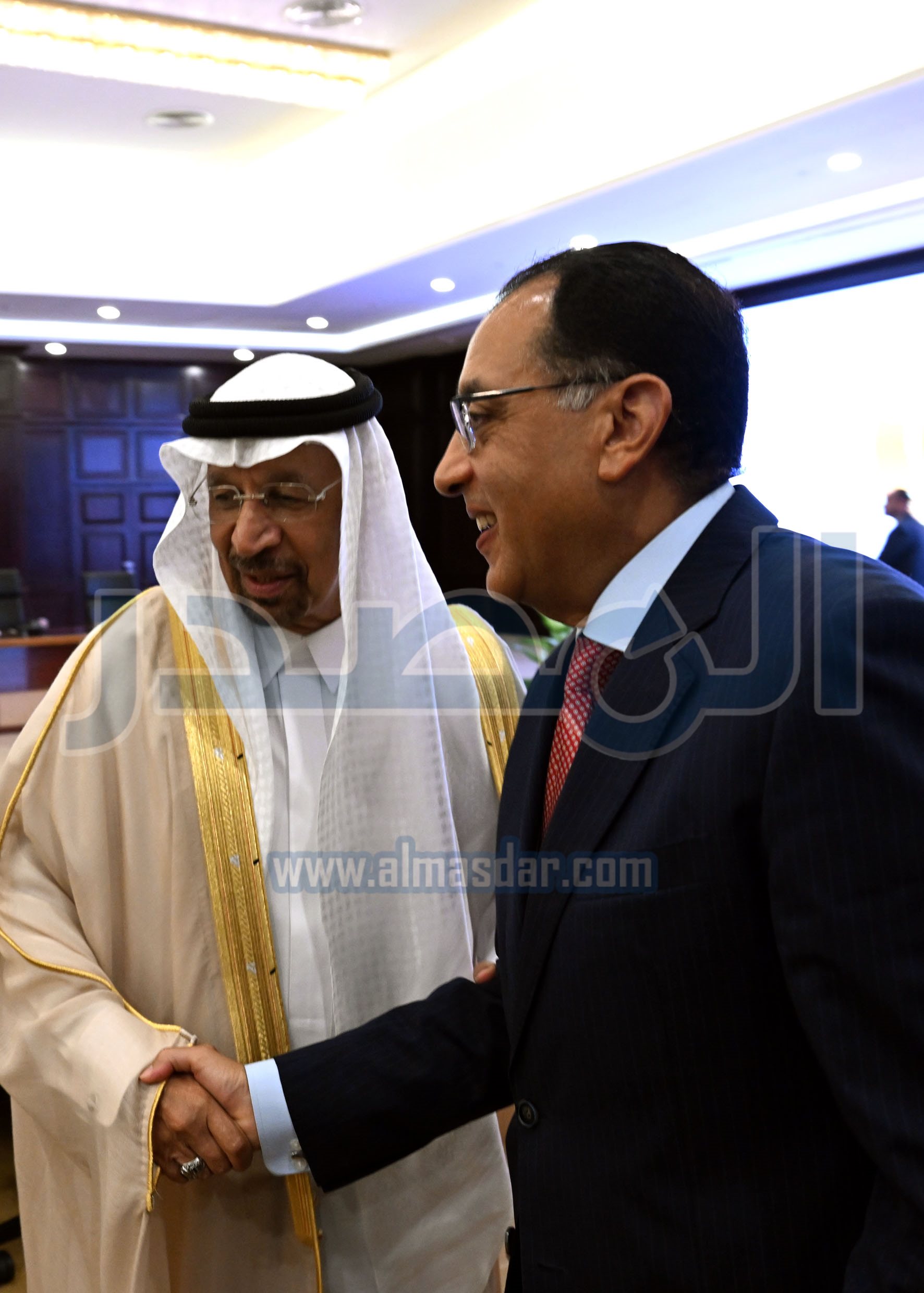 رئيس الوزراء في اجتماع مع وزير الاستثمار السعودي