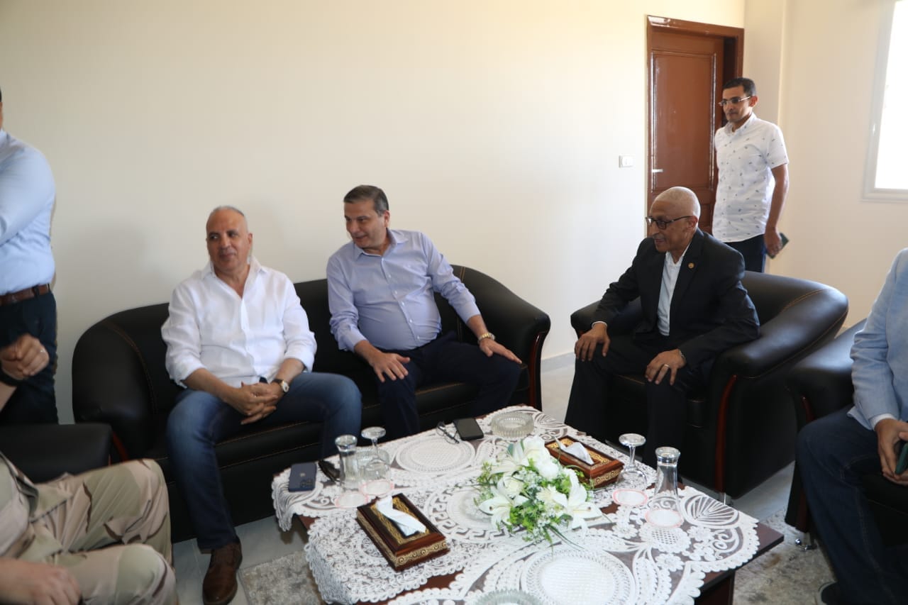 وزيرا الزراعة والري يتفقدان بعض المشروعات التنموية والخدمية