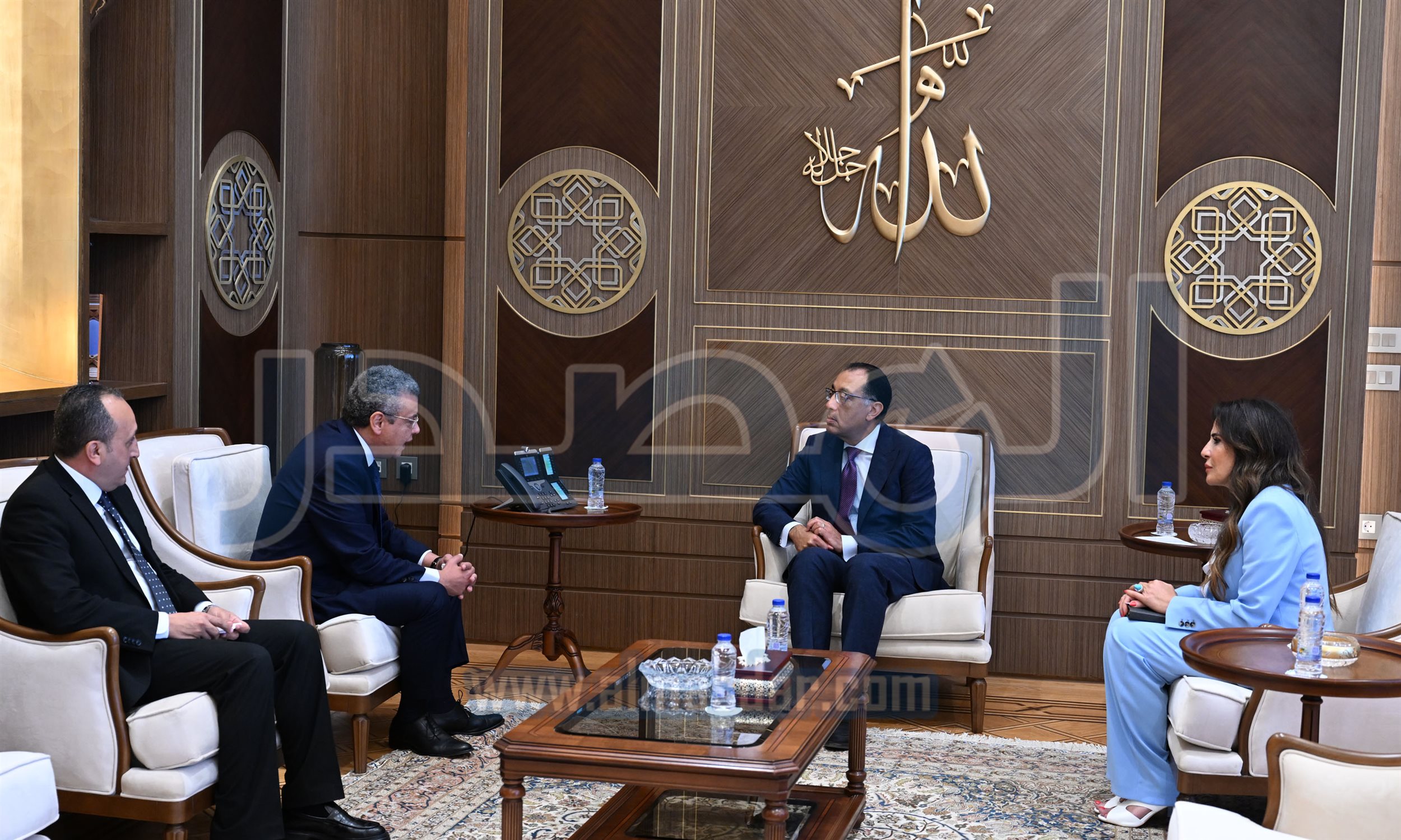 مدبولي يلتقي القائم بأعمال رئيس الجهاز المركزي للمحاسبات