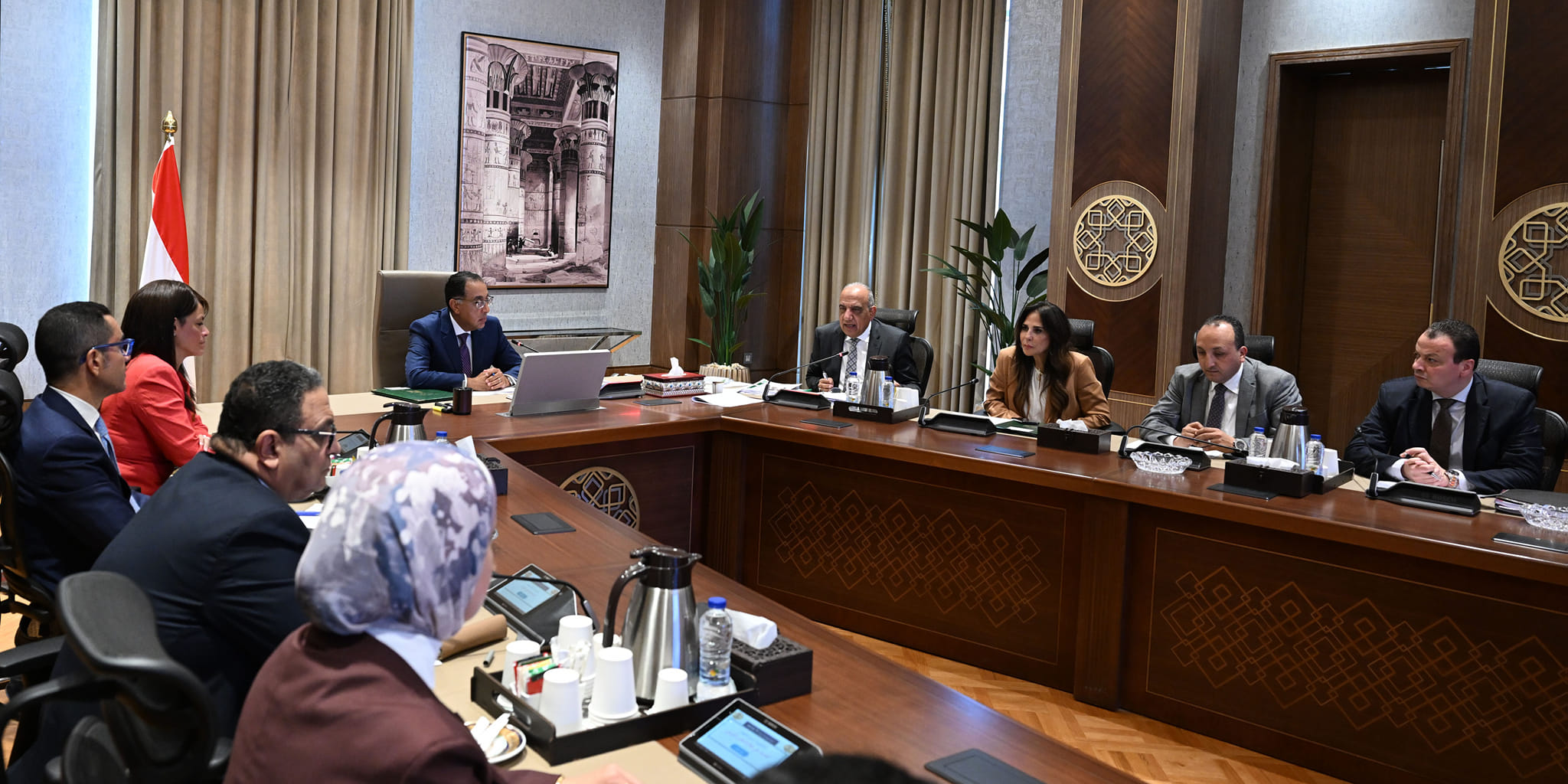 رئيس الوزراء يتابع خطط التوسع في تنفيذ مشروعات الطاقة المتجددة