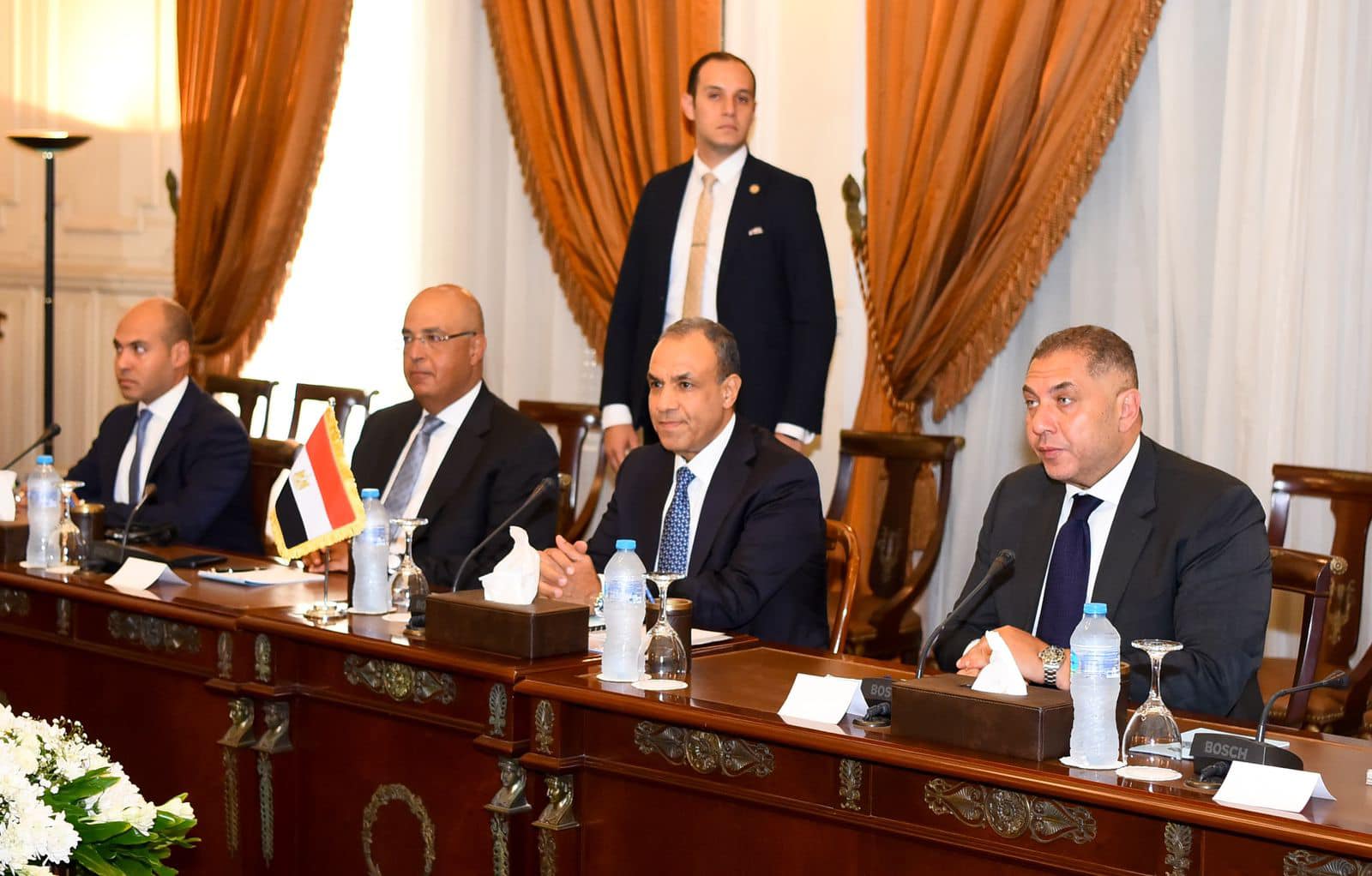 وزيرا خارجية مصر وفرنسا يبحثان التطورات الخطيرة في المنطقة