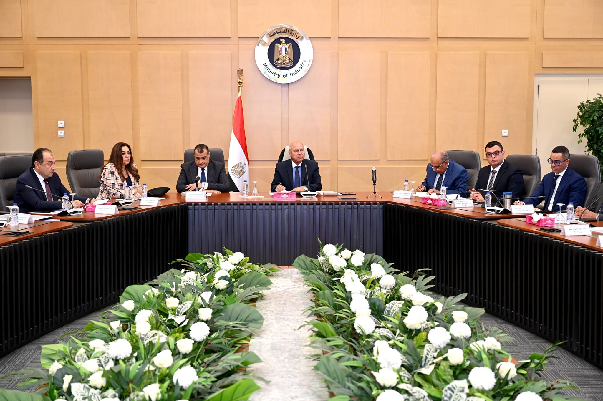 الوزير يترأس الاجتماع ال4 للمجموعة الوزارية للتنمية الصناعية