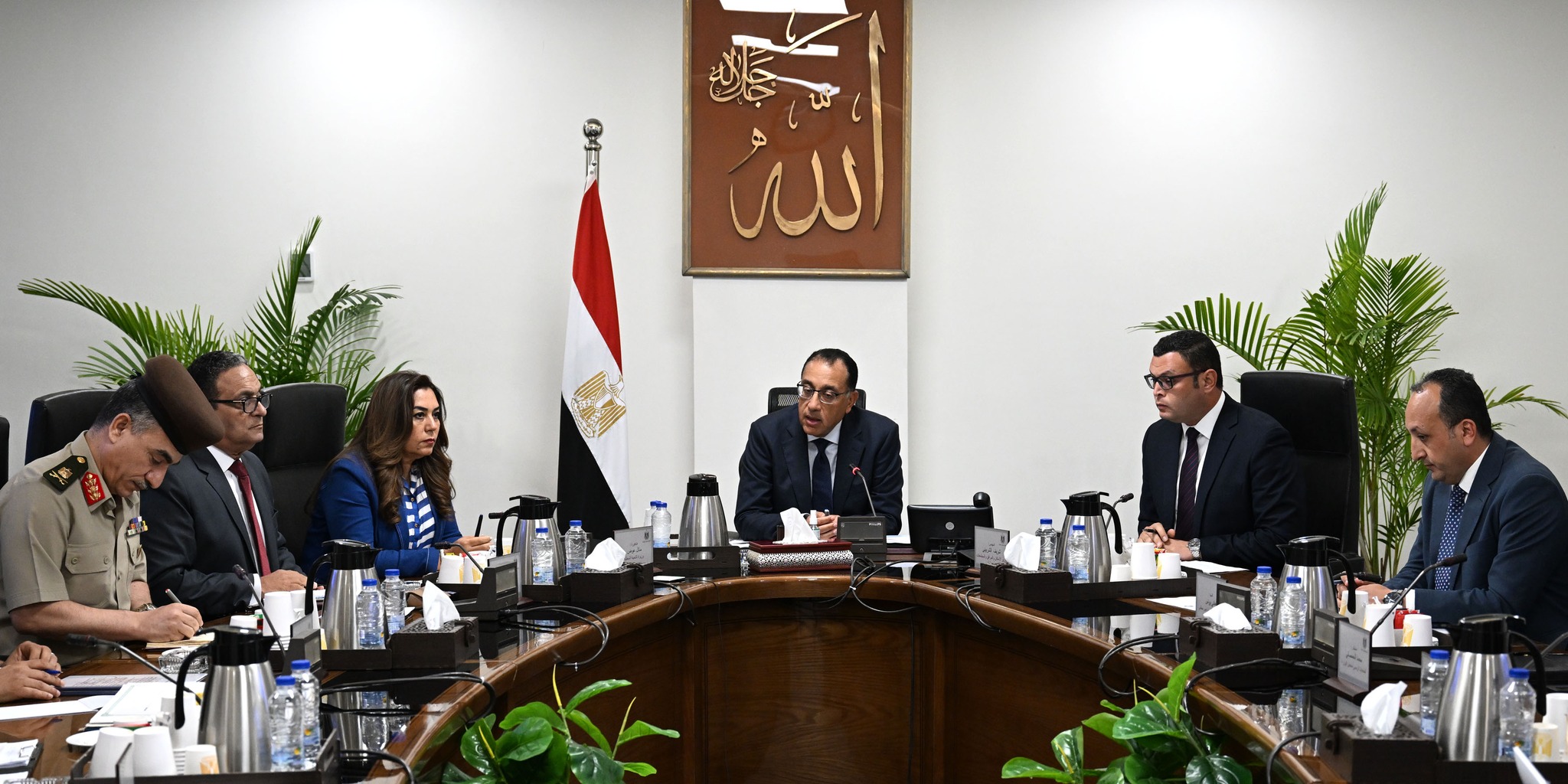رئيس الوزراء يتابع تيسير اجراءات التصالح في مخالفات البناء