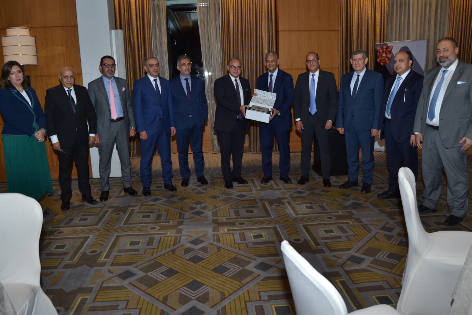 رئيس هيئة الرقابة المالية يلتقي قيادات قطاع التأمين
