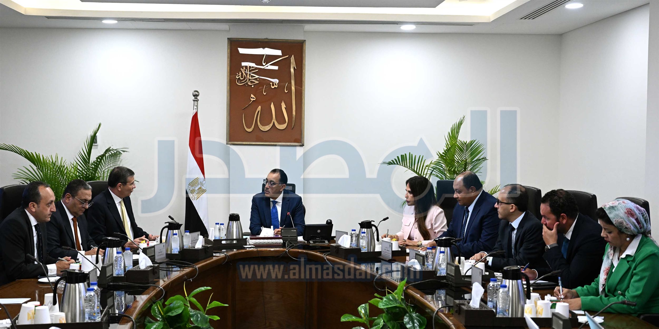 رئيس الوزراء في اجتماع مع وزير الزراعة