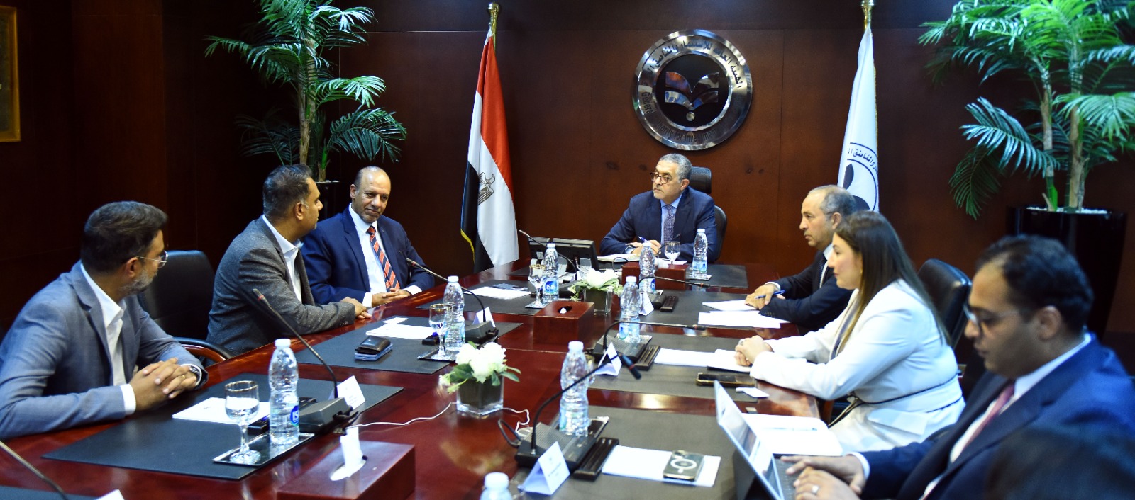 حسام هيبه في اجتماع مع وفد شركة بلاك آند ديكر الأميركية 