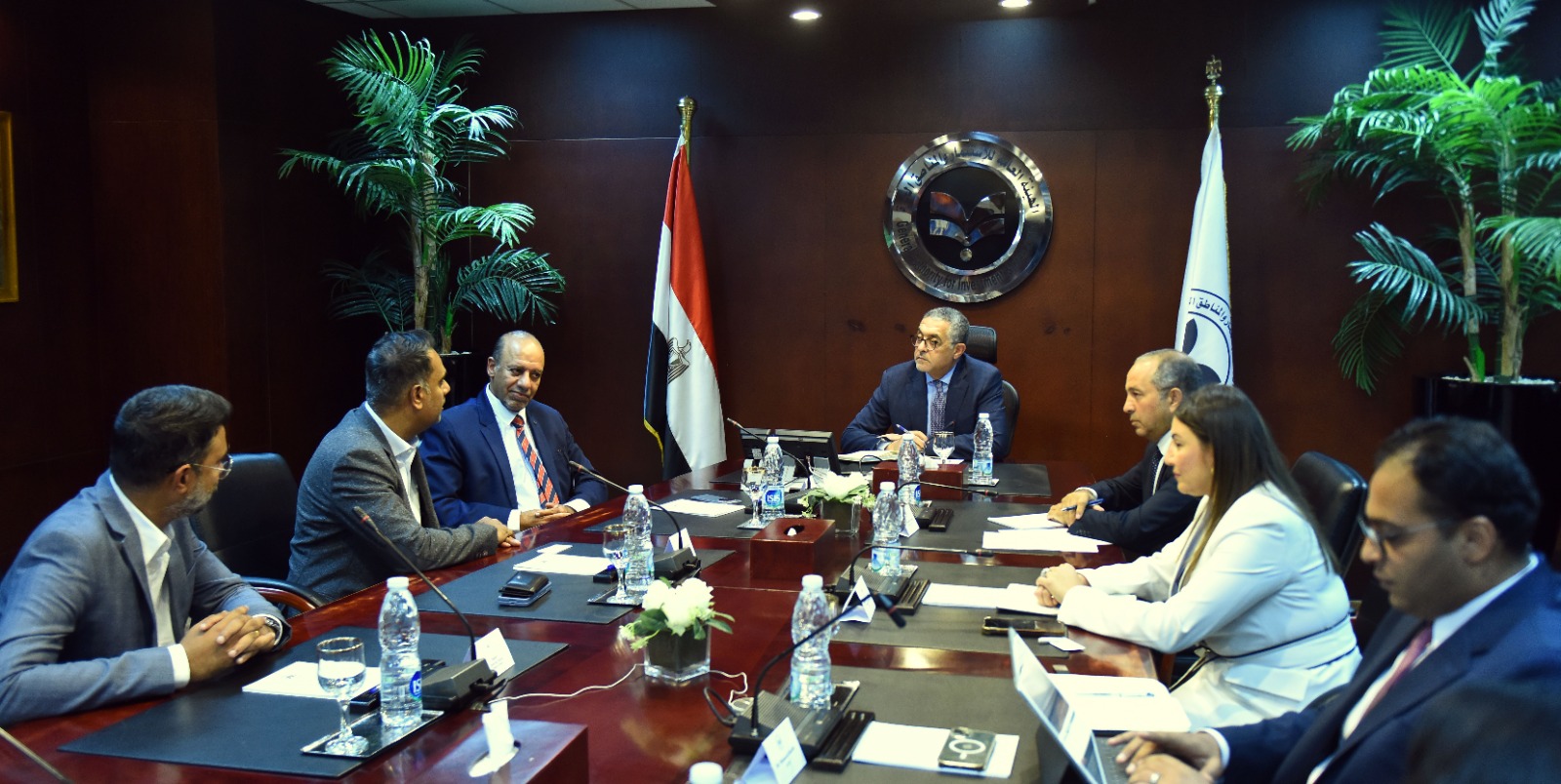 حسام هيبه في اجتماع مع وفد شركة بلاك آند ديكر الأميركية 