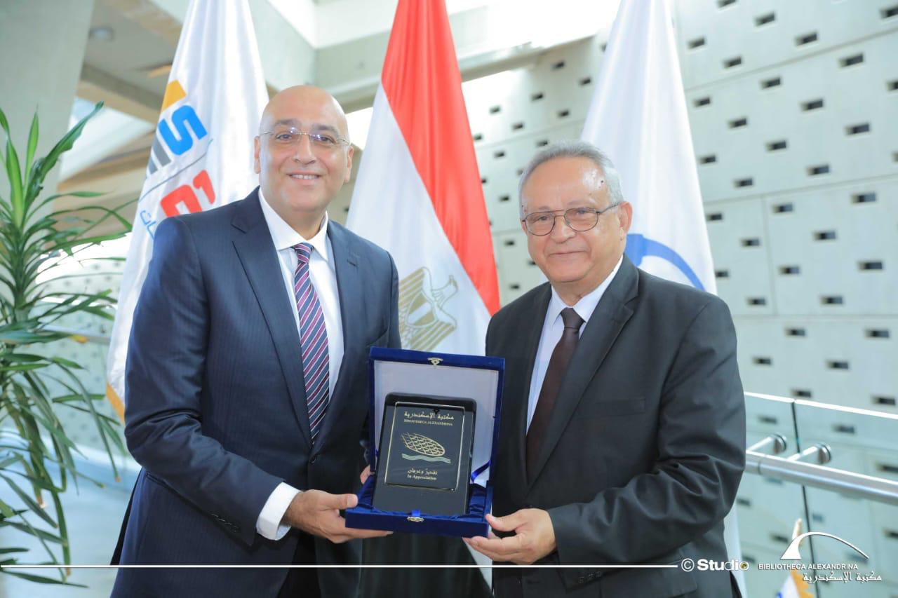 جهاز تنمية المشروعات يتعاون مع مكتبة الإسكندرية 