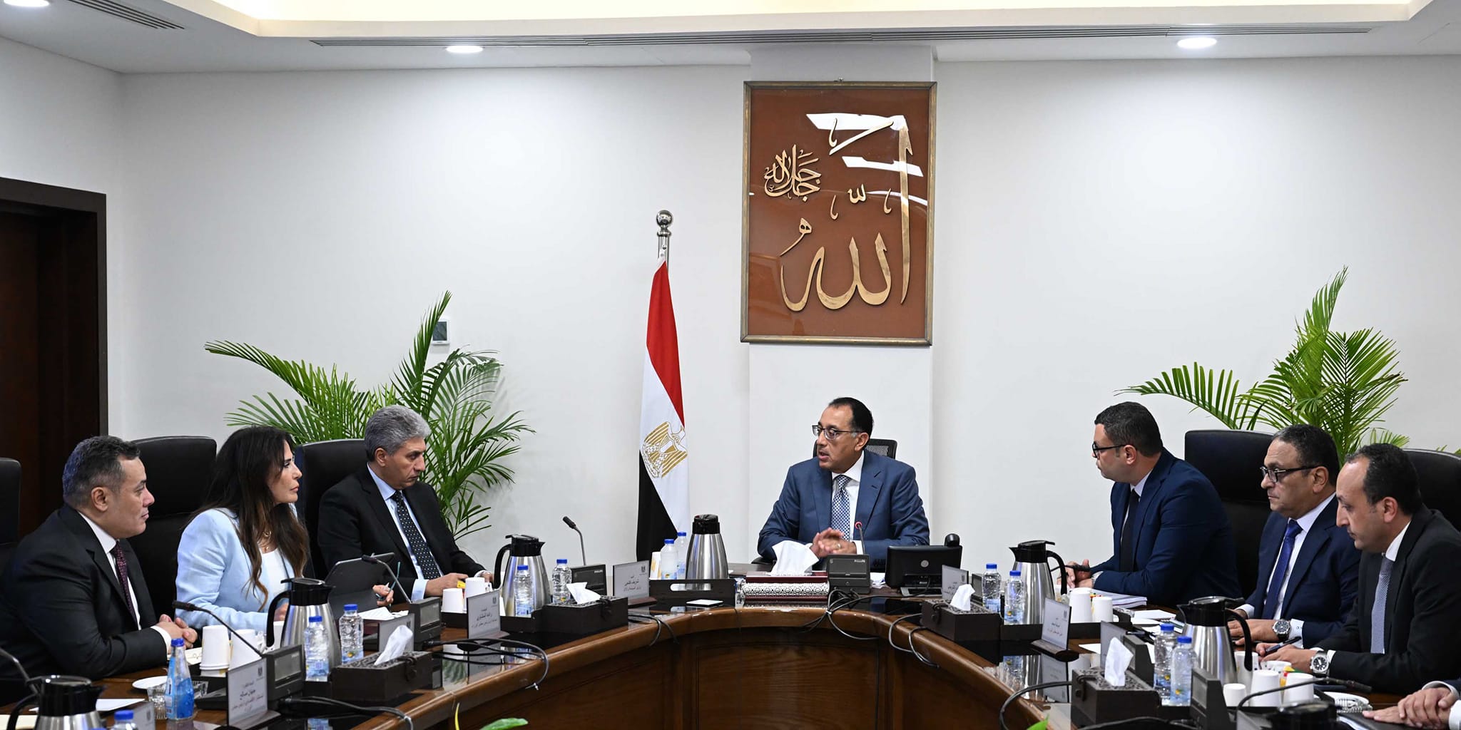 رئيس الوزراء يستعرض خريطة الاستثمارات السياحية