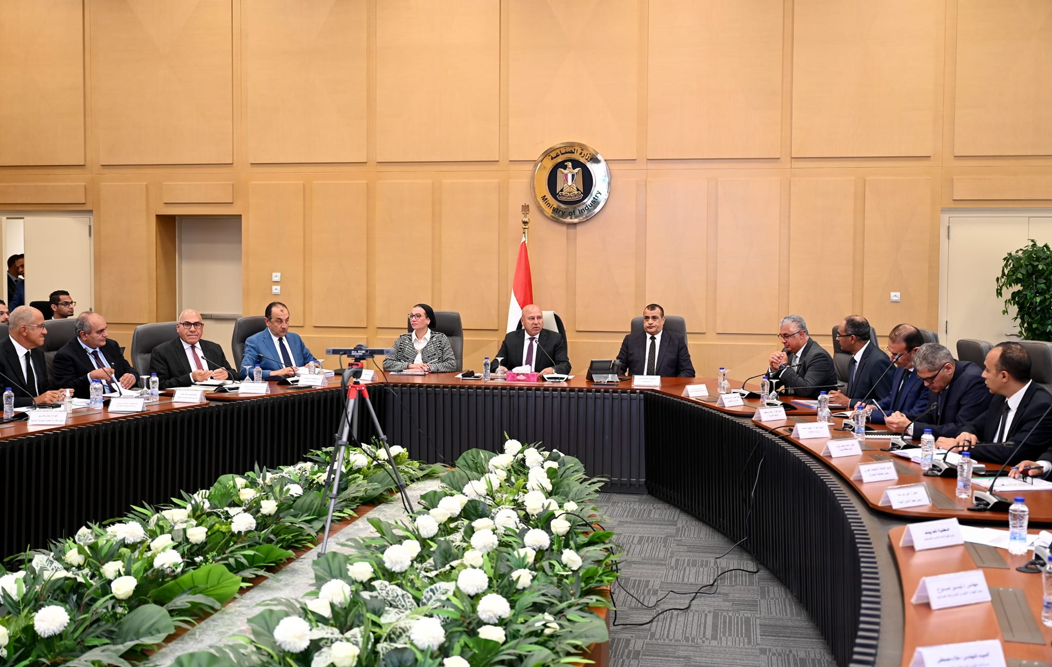 الوزير يترأس اجتماع الـ5 للمجموعة الوزارية للتنمية الصناعية