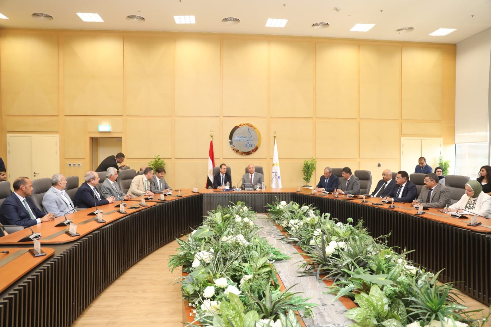 توقيع عقد تحديث أنظمة الخط الأول لمترو أنفاق القاهرة الكبرى