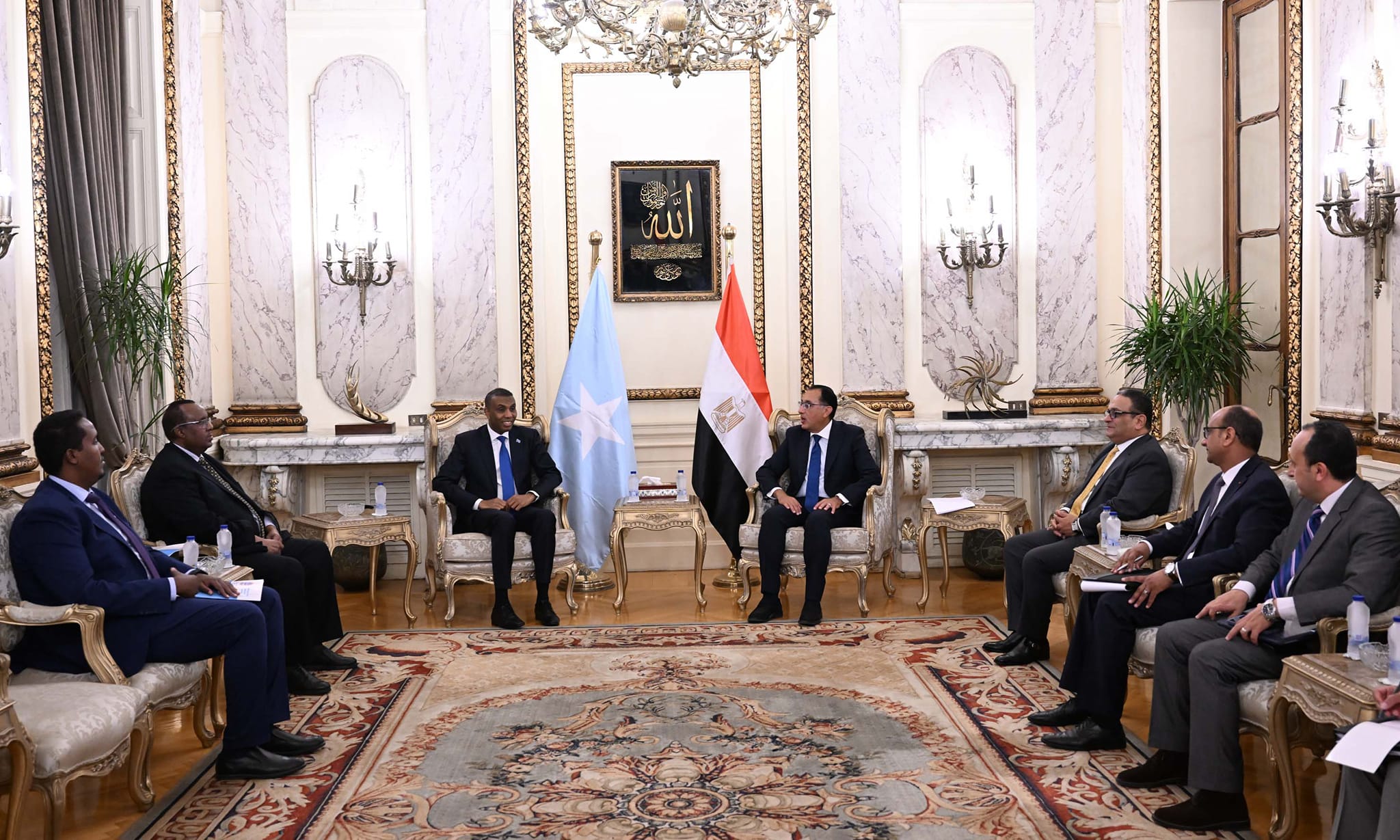 رئيس الوزراء يستقبل رئيس الوزراء الصومالي