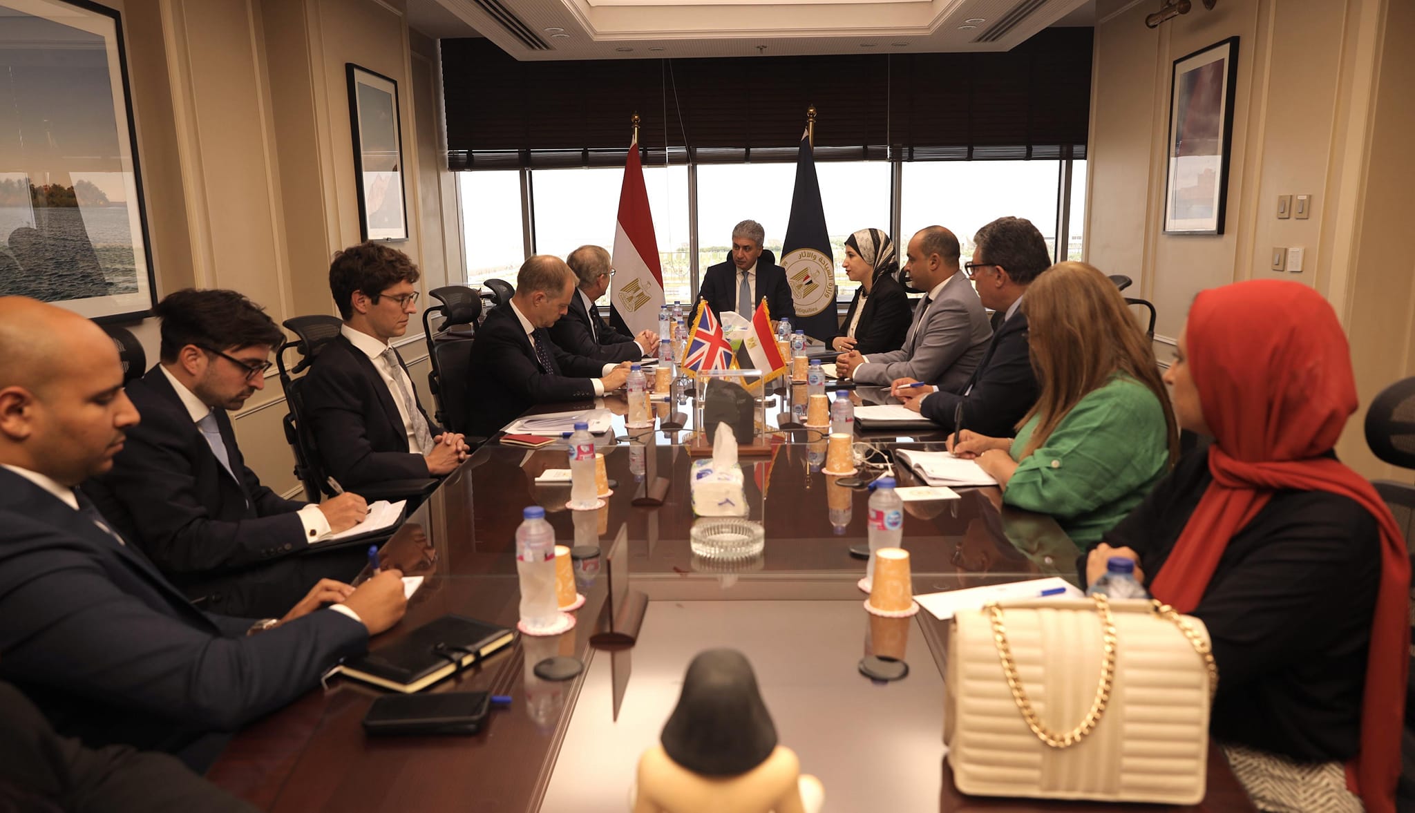وزير السياحة يلتقي المبعوث التجاري البريطاني لأفريقيا