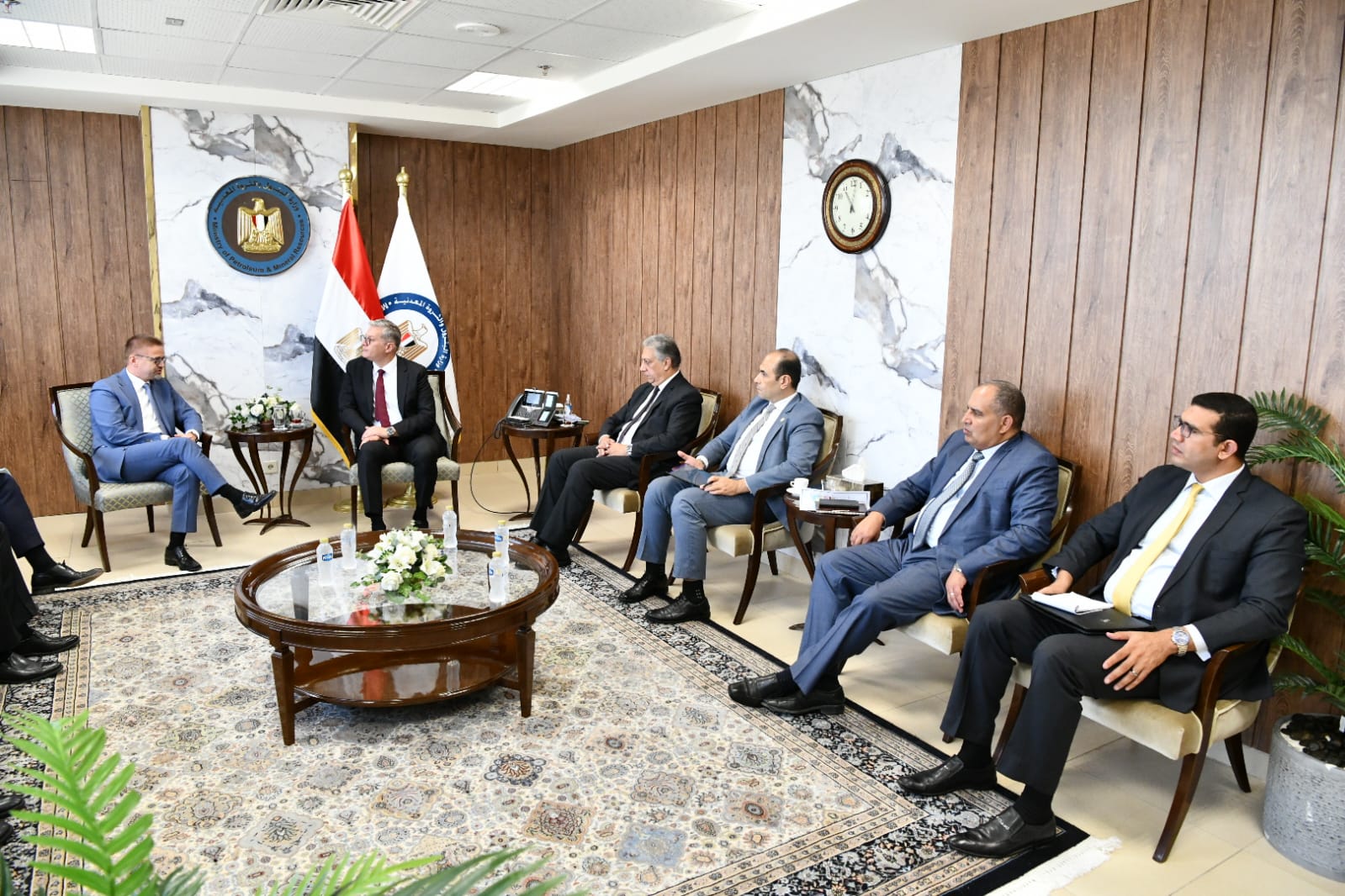 وزير البترول يلتقي وفد توتال إنرجيز