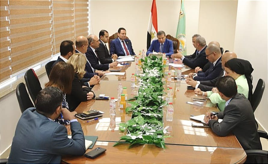 وزير الزراعة يجتمع مع أعضاء الغرفة التجارية الالمانية
