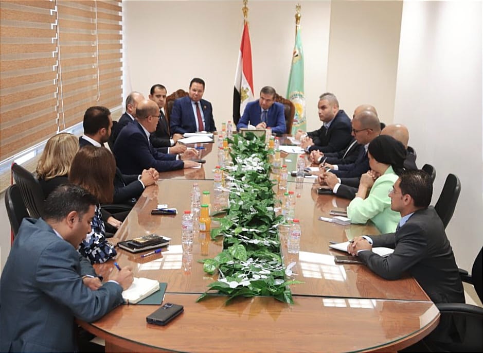 وزير الزراعة يجتمع مع أعضاء الغرفة التجارية الالمانية