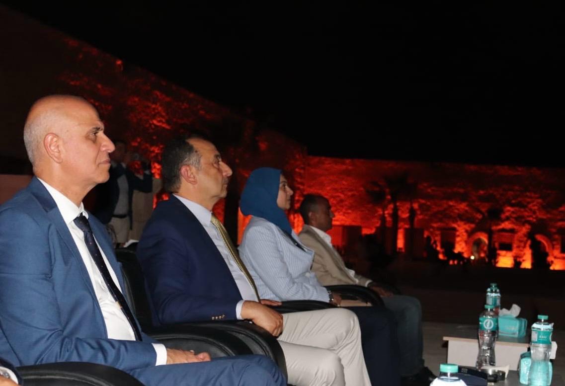 وزير قطاع الأعمال العام يتابع تجارب التشغيل لعرض الصوت والضوء بقلعة قايتباي بالإسكندرية