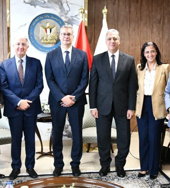 وزير البترول يلتقى الرئيس التنفيذى للمؤسسة الدولية الإسلامية لتمويل التجارة