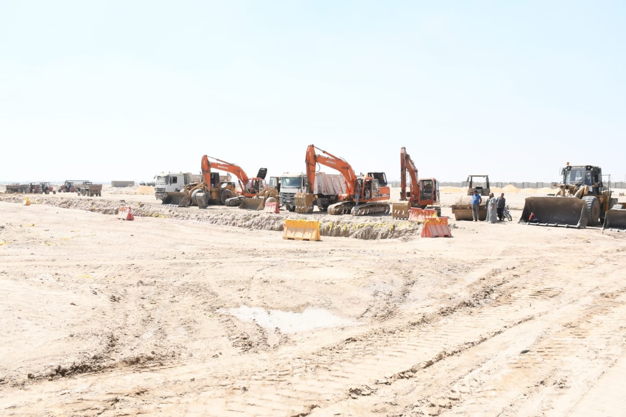 وزير التموين ومحافظ الفيوم يتفقدان مشروع المستودع بالفيوم