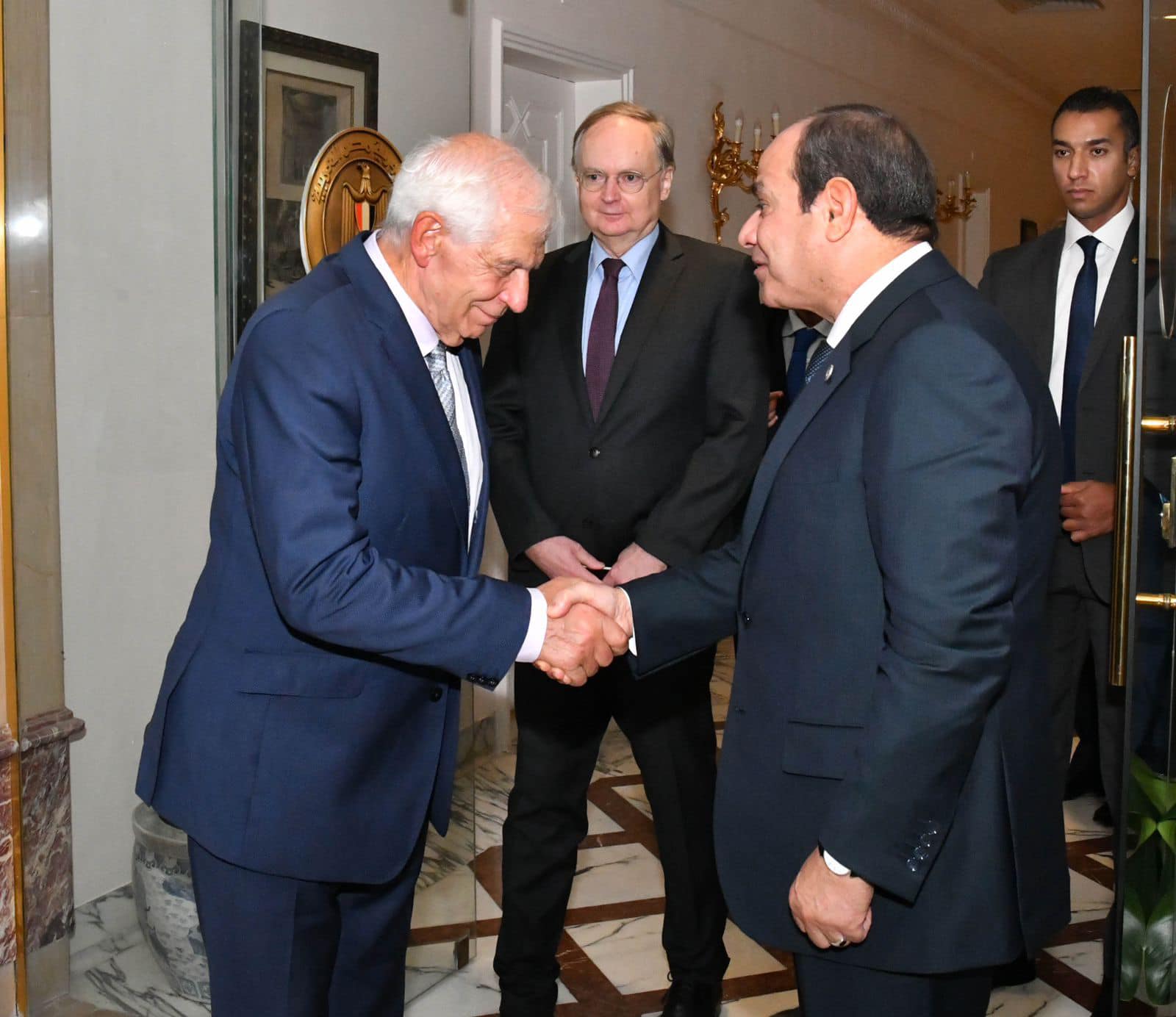 الرئيس السيسى يستقبل الممثل الأعلى للاتحاد الأوروبى