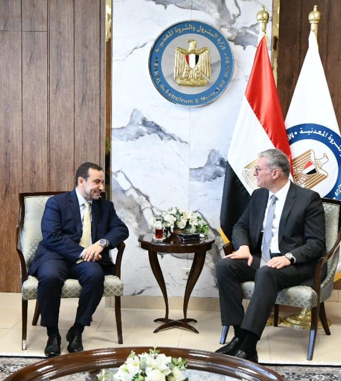 وزير البترول يلتقي وفد من شركة ويذرفورد العالمية