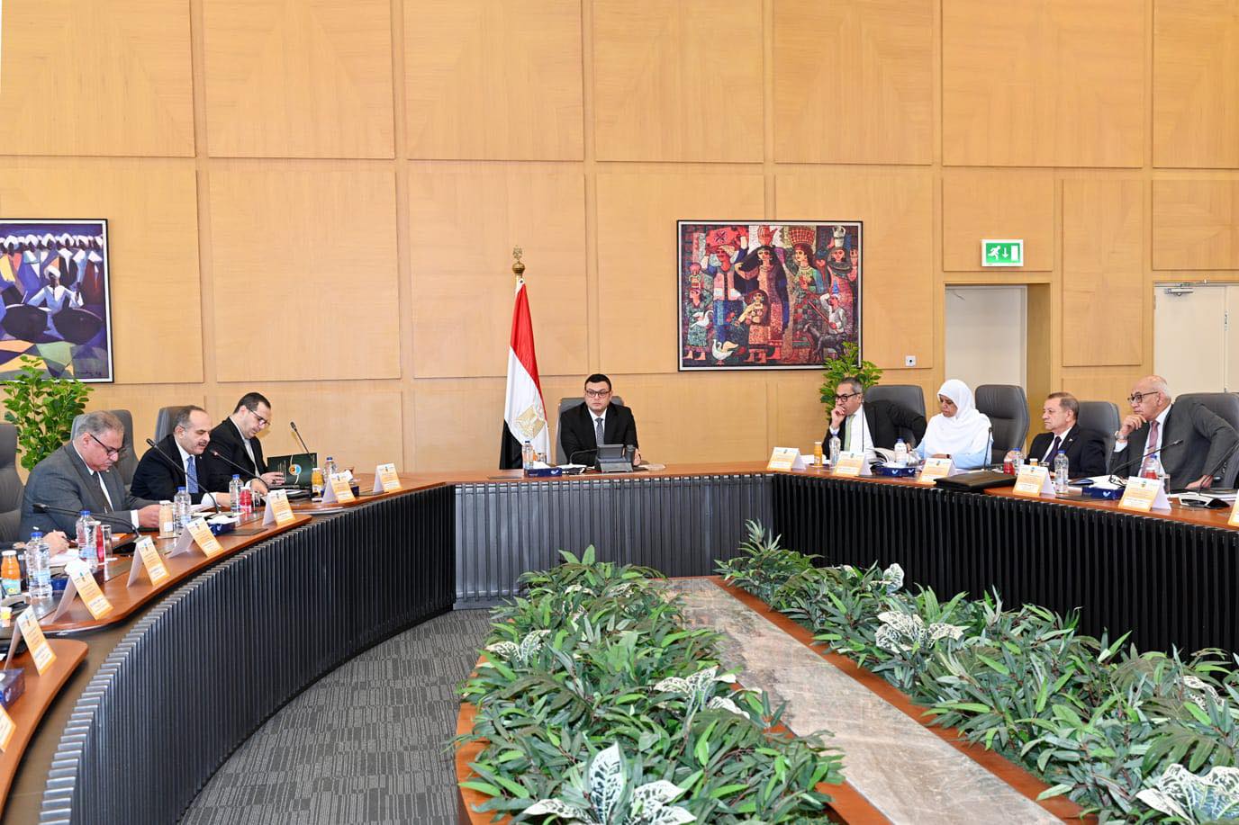 الشربيني في اجتماع مع الجمعية العمومية لشركة المقاولون العرب