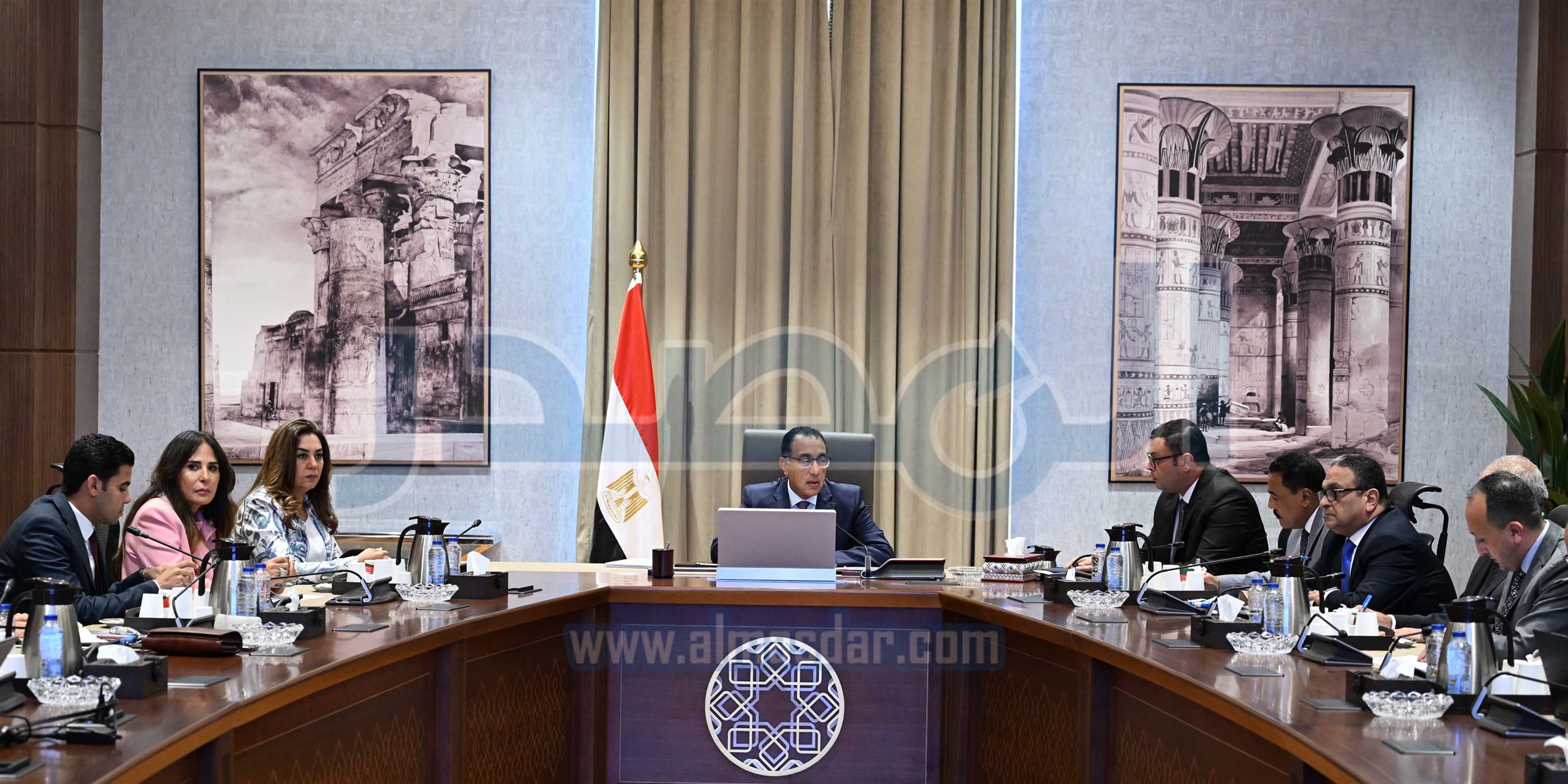 رئيس الوزراء يتابع مشروع تنمية مدينة رأس الحكمة