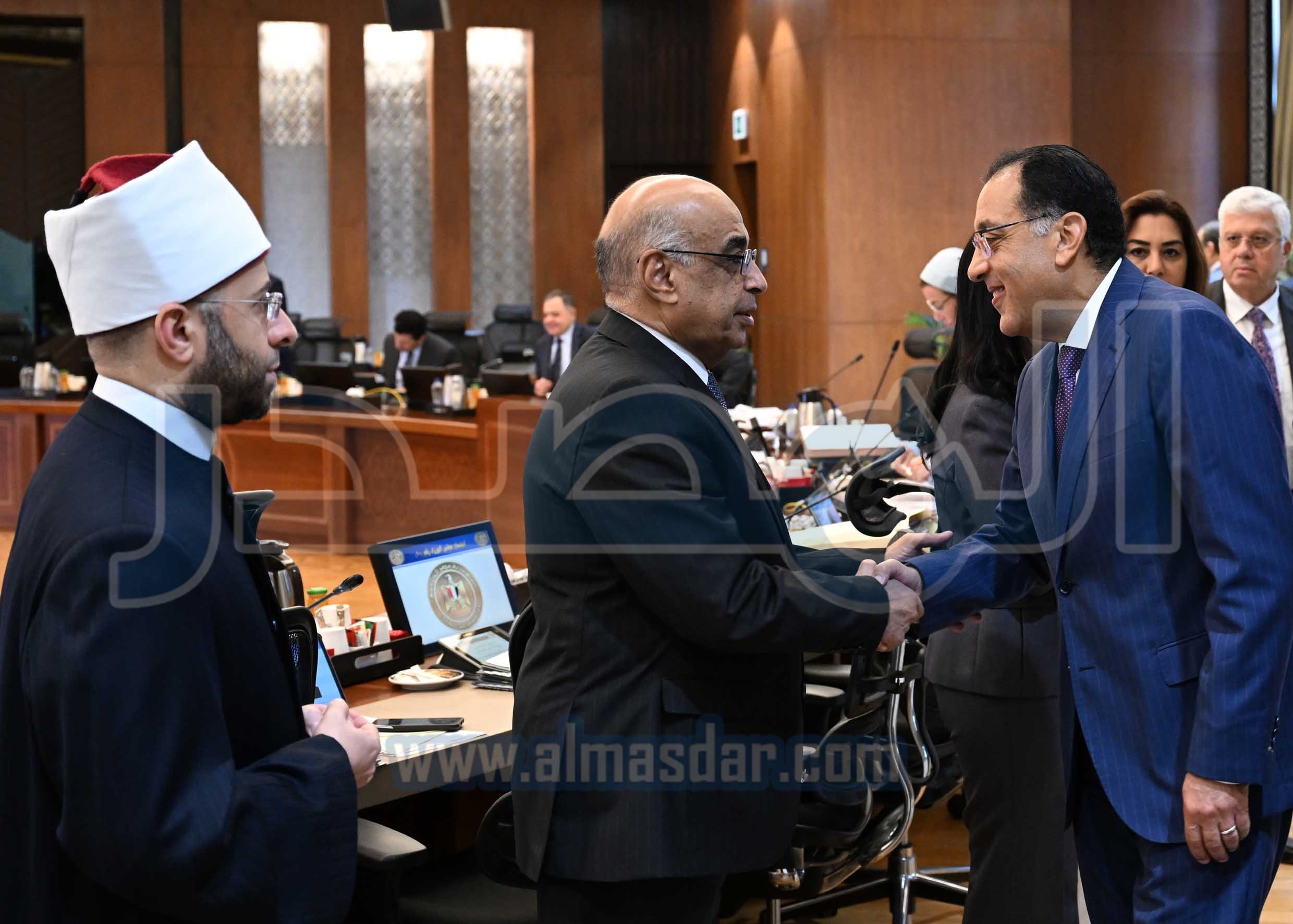 اجتماع رئيس مجلس الوزراء بالعاصمة الإدارية الجديدة