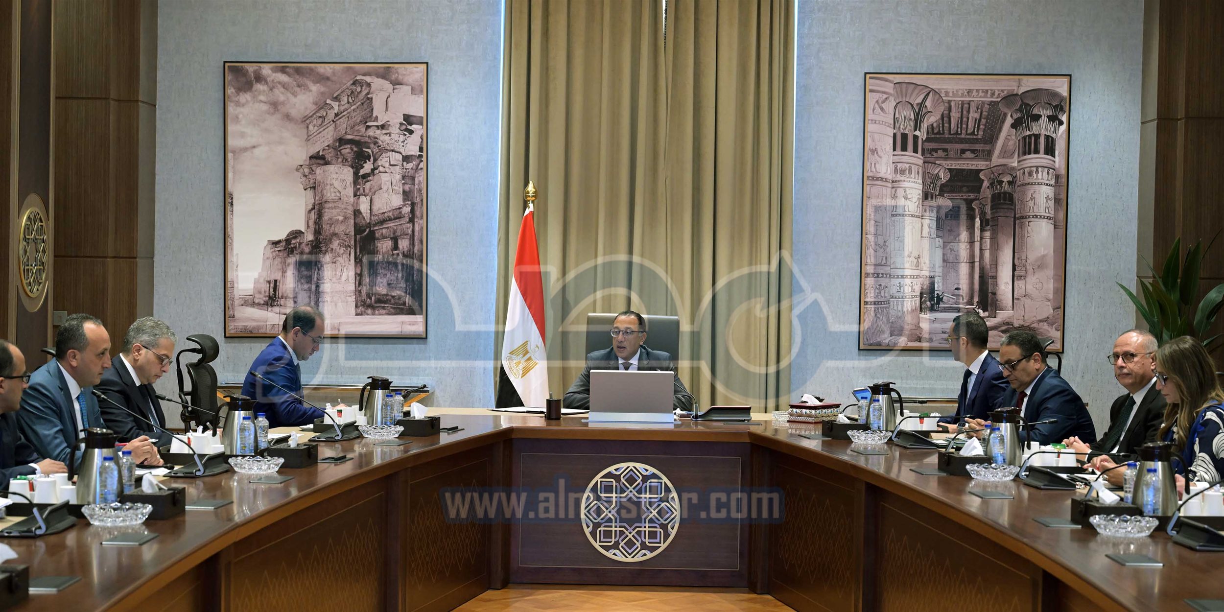 ضوابط حكومية جديدة لتنظيم سوق السيارات فى مصر