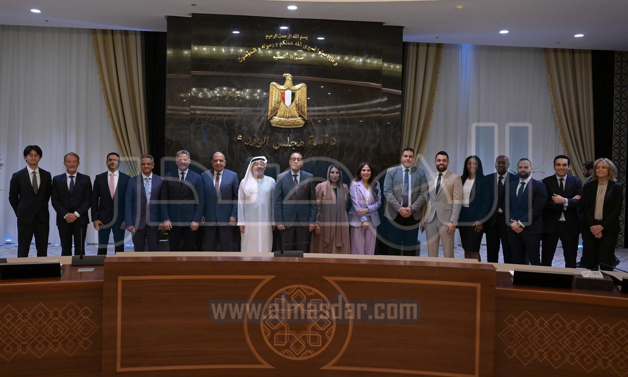 توقيع اتفاقيات لإنتاج الكهرباء من الطاقات المتجددة