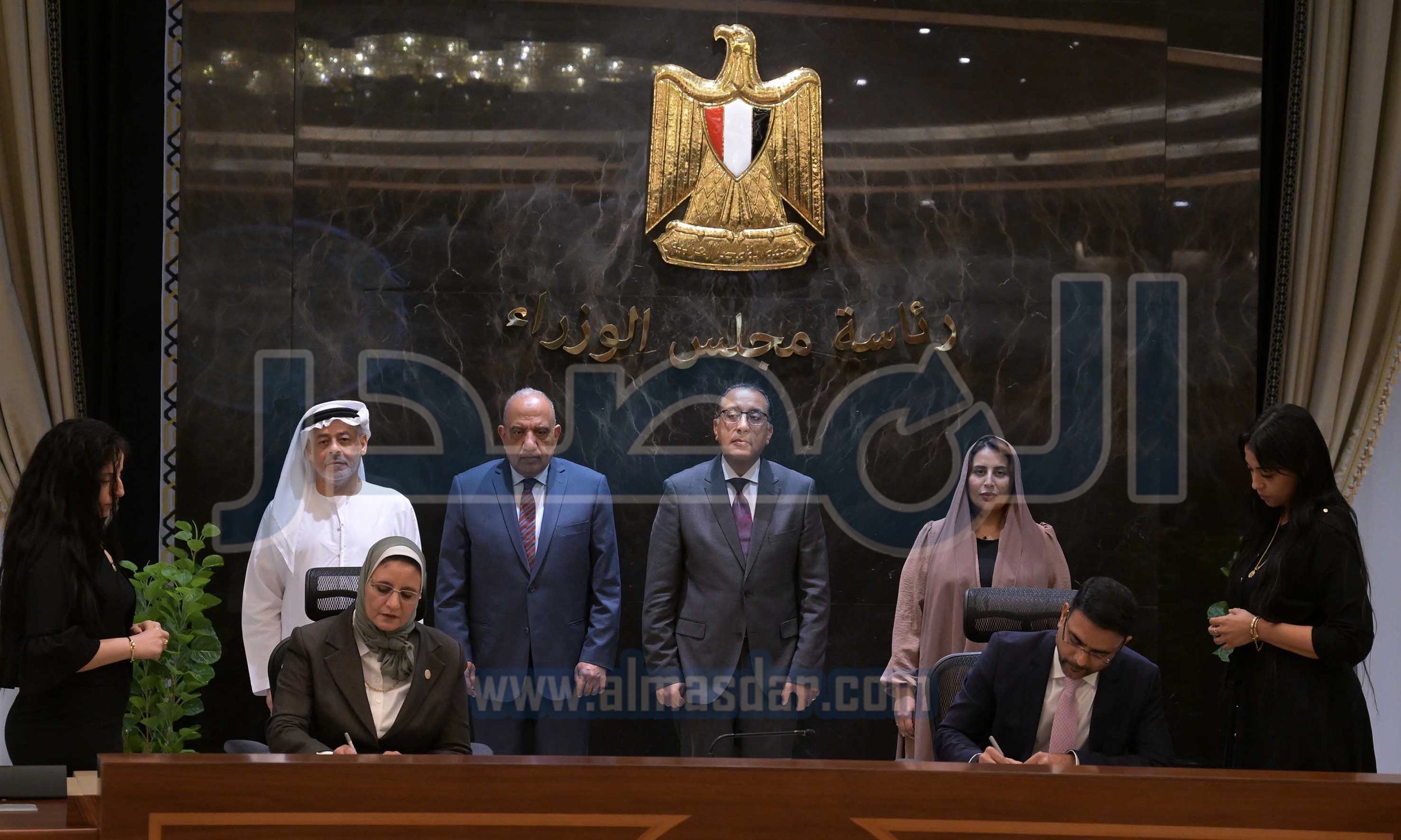 توقيع اتفاقيات لإنتاج الكهرباء من الطاقات المتجددة