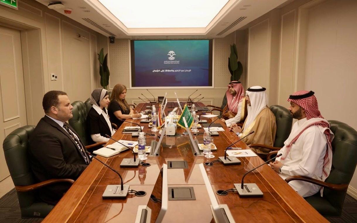 نائب وزير السياحة مع رئيس الهيئة السعودية للبحر الأحمر
