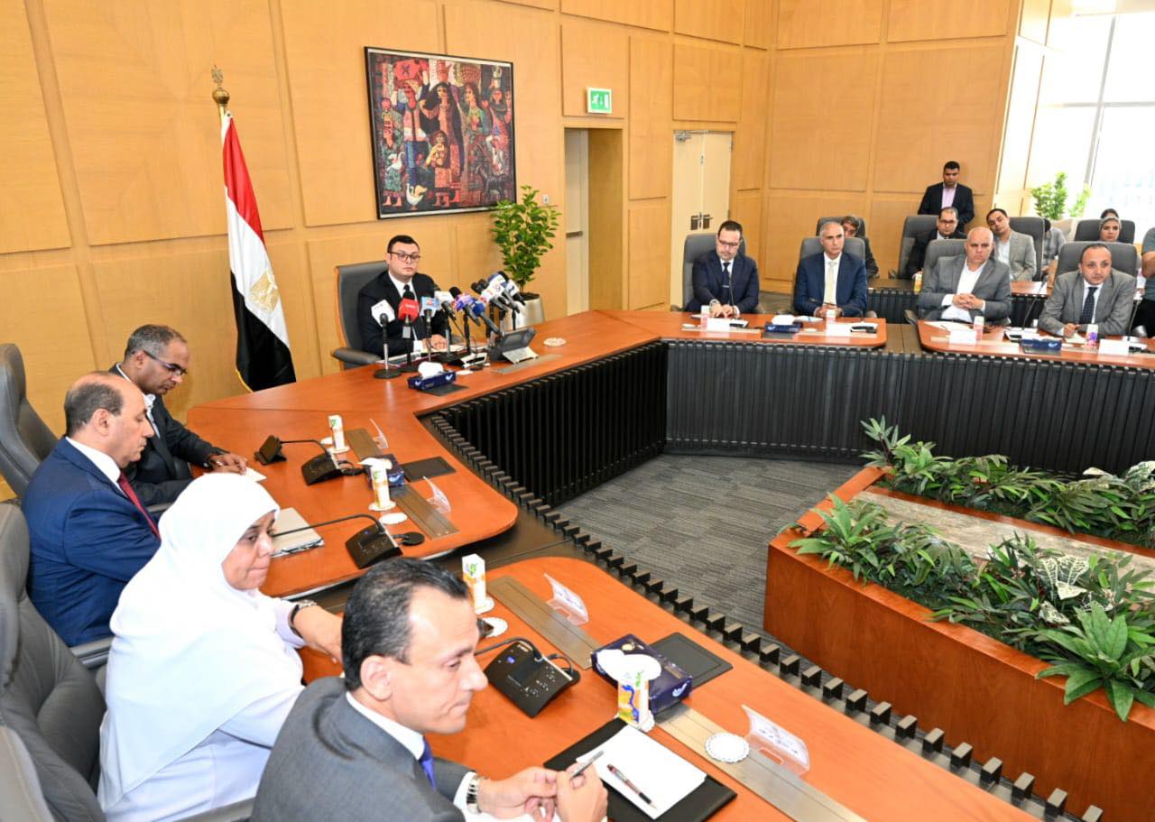 وزير الإسكان في مؤتمر بالعاصمة الإدارية الجديدة