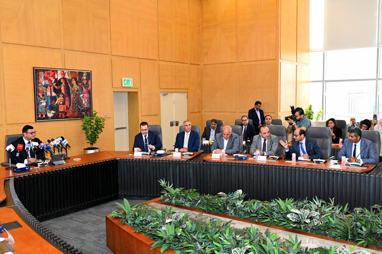 وزير الإسكان في مؤتمر بالعاصمة الإدارية الجديدة