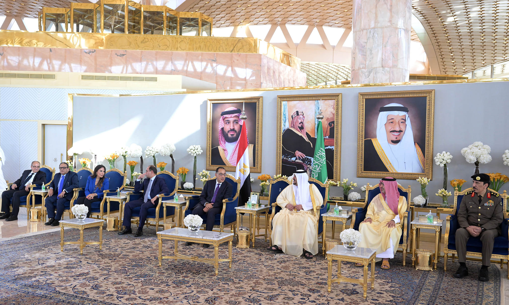 رئيس الوزراء يصل الرياض