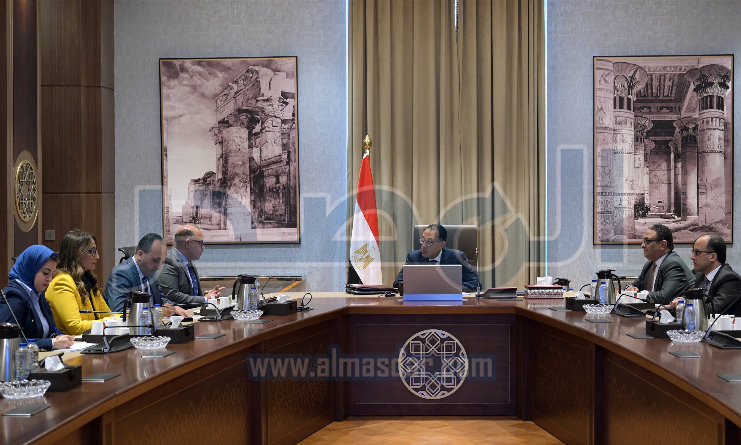 رئيس الوزراء في اجتماع مع رئيس هيئة الرقابة المالية