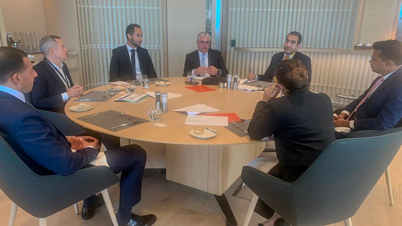 وليد جمال الدين يلتقي عددًا من ممثلي الشركات البريطانية