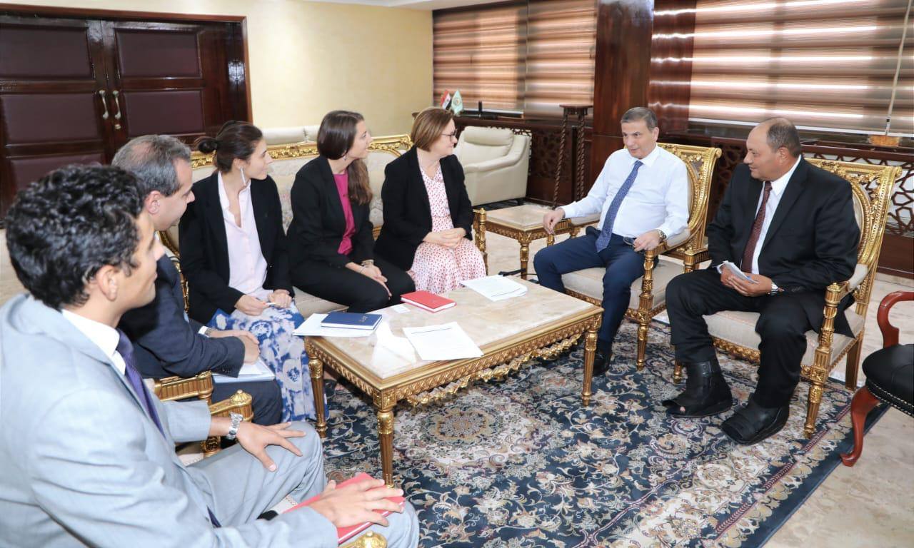 وزير الزراعة مع المديرة الإقليمية للوكالة الفرنسية للتنمية