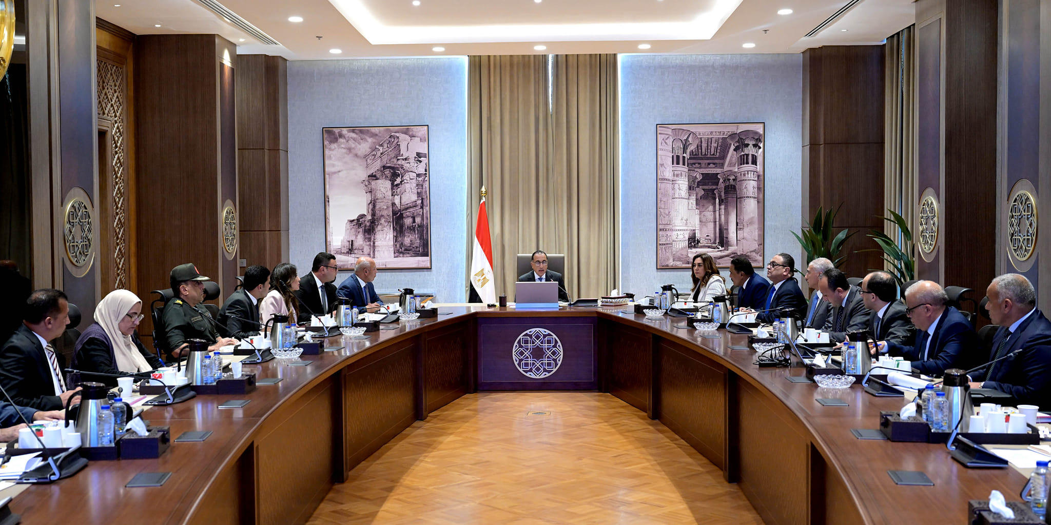 اجتماع متابعة المرحلة الأولى من مشروع تنمية مدينة رأس الحكمة