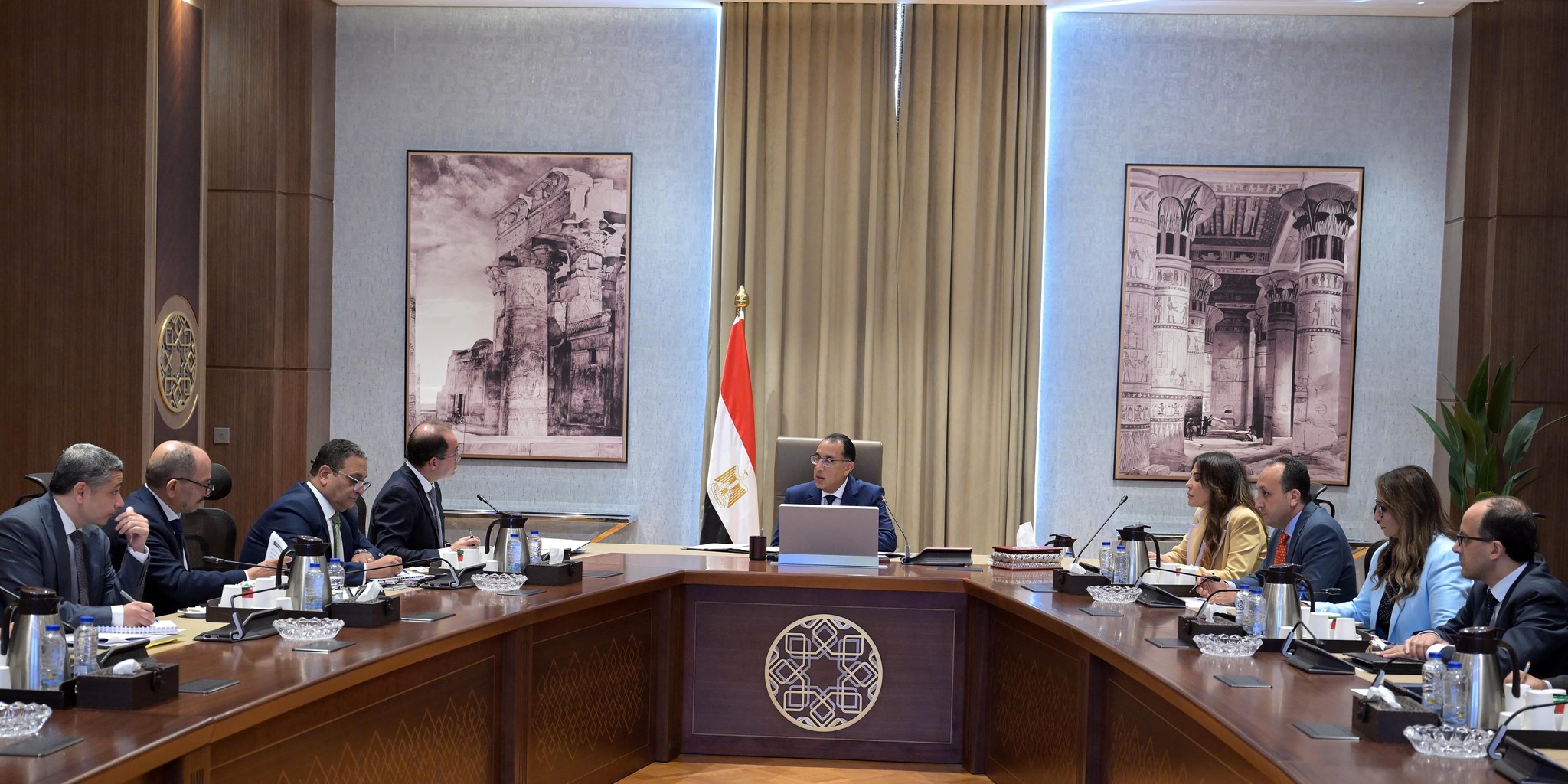 رئيس الوزراء يستعرض مع وزير المالية عددا من ملفات العمل
