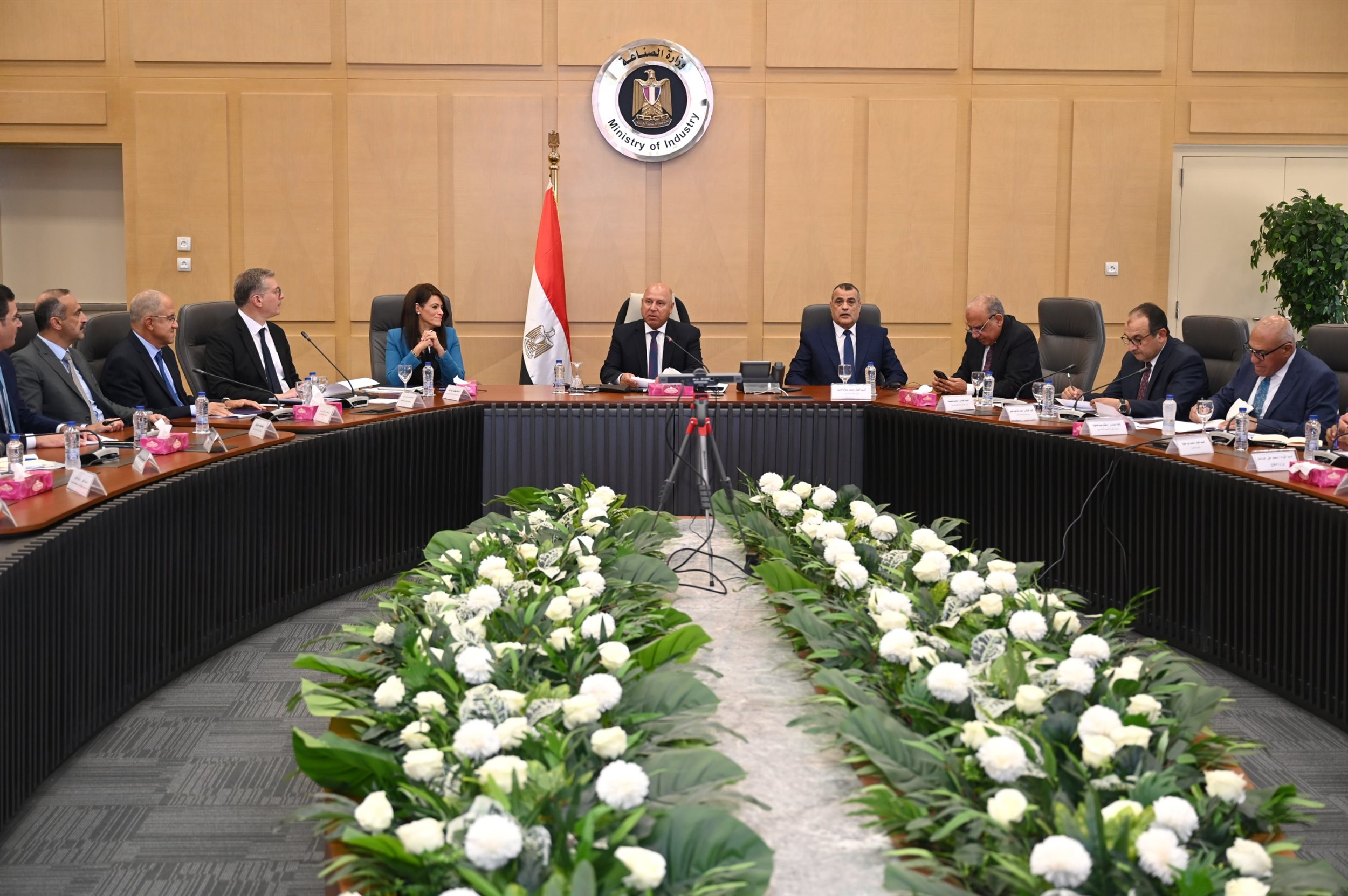 الوزير يترأس الاجتماع ال7 للمجموعة الوزارية للتنمية الصناعية
