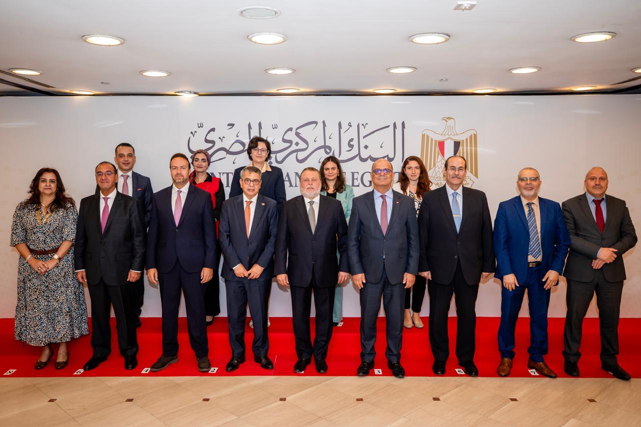 البنك المركزي المصري يوقع مذكرة تفاهم مع نظيره التونسي